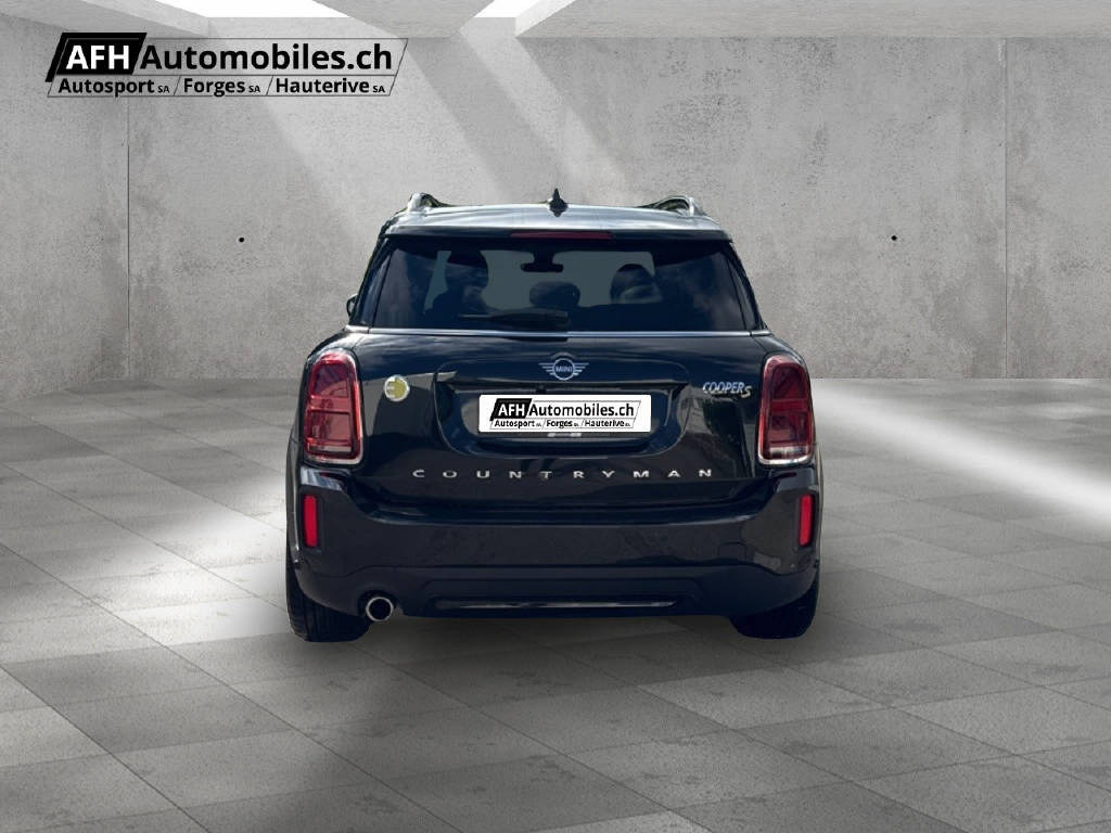 MINI Countryman F60 1.5i Cooper S E ALL4-image-3