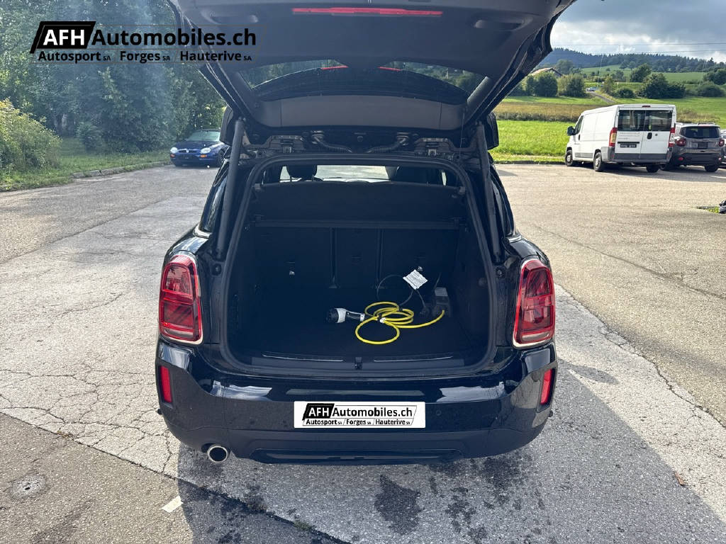MINI Countryman F60 1.5i Cooper S E ALL4-image-8