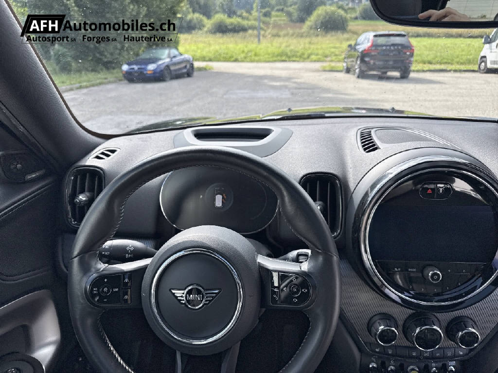 MINI Countryman F60 1.5i Cooper S E ALL4-image-11