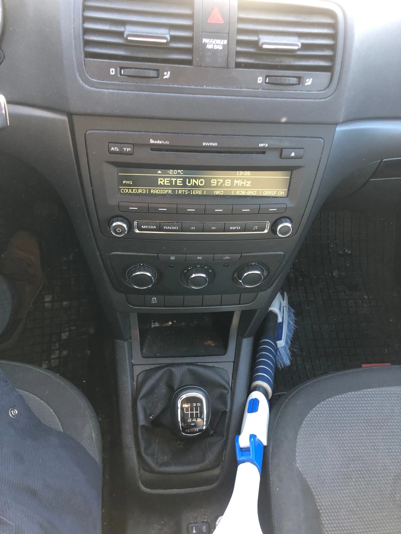 SKODA Yeti 1.8 TSI AllDrive 4x4-image-7