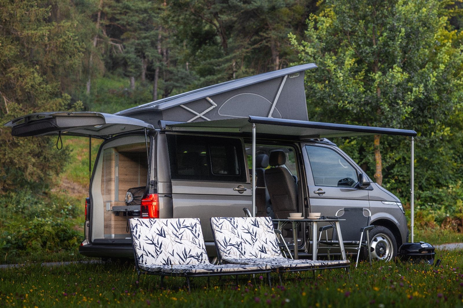 VW T6.1 California 2.0 Bi-TDI Ocean 4Motion DSG 204PS-image-1