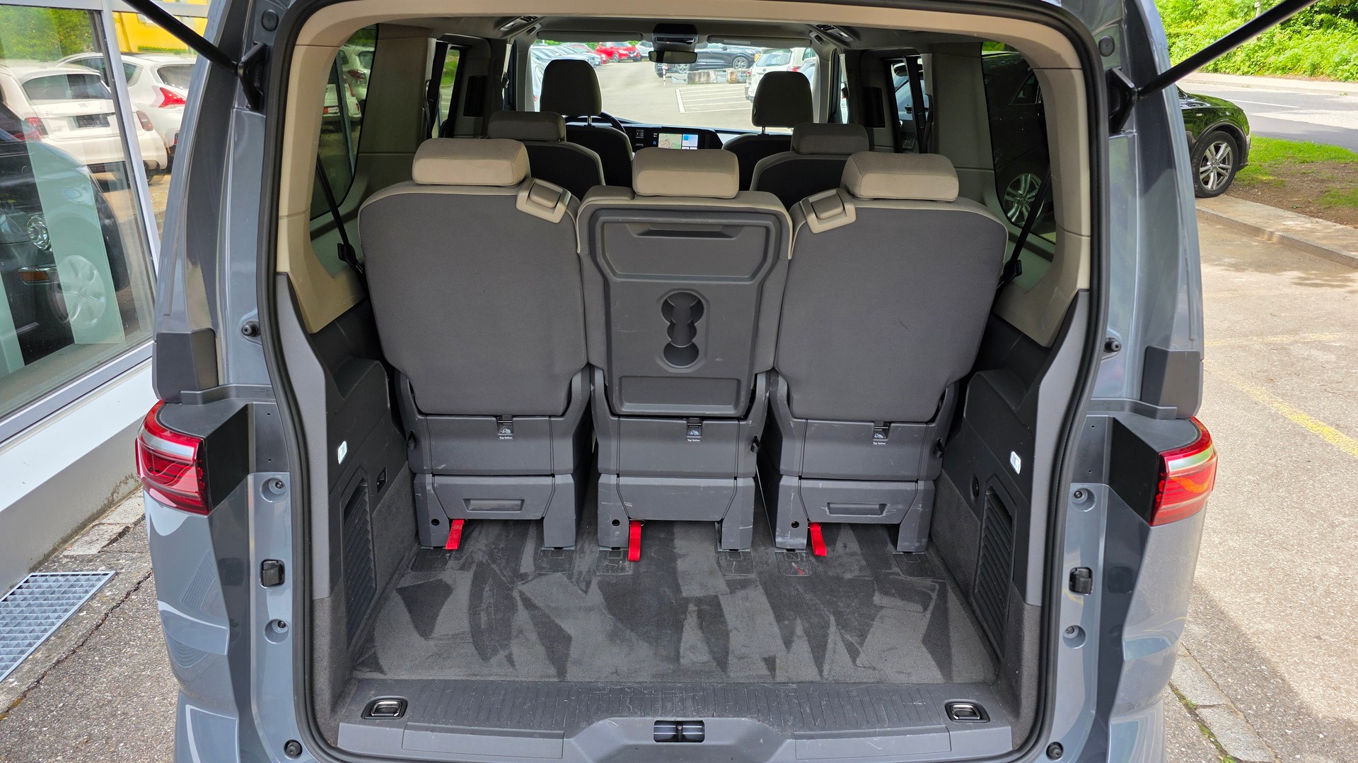 VW T7 Multivan 2.0 TDI Liberty DSG Langversion-image-7
