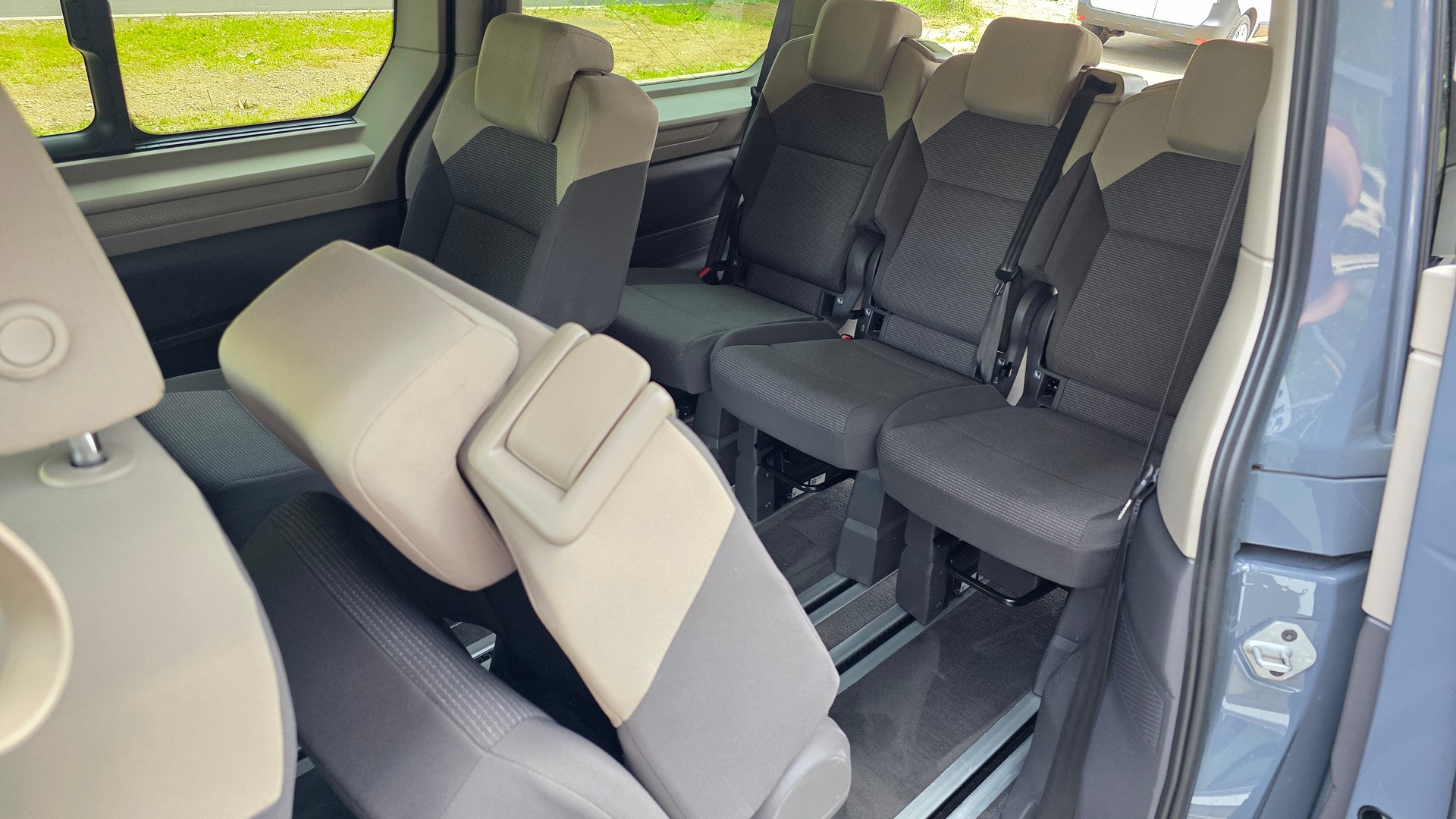 VW T7 Multivan 2.0 TDI Liberty DSG Langversion-image-9