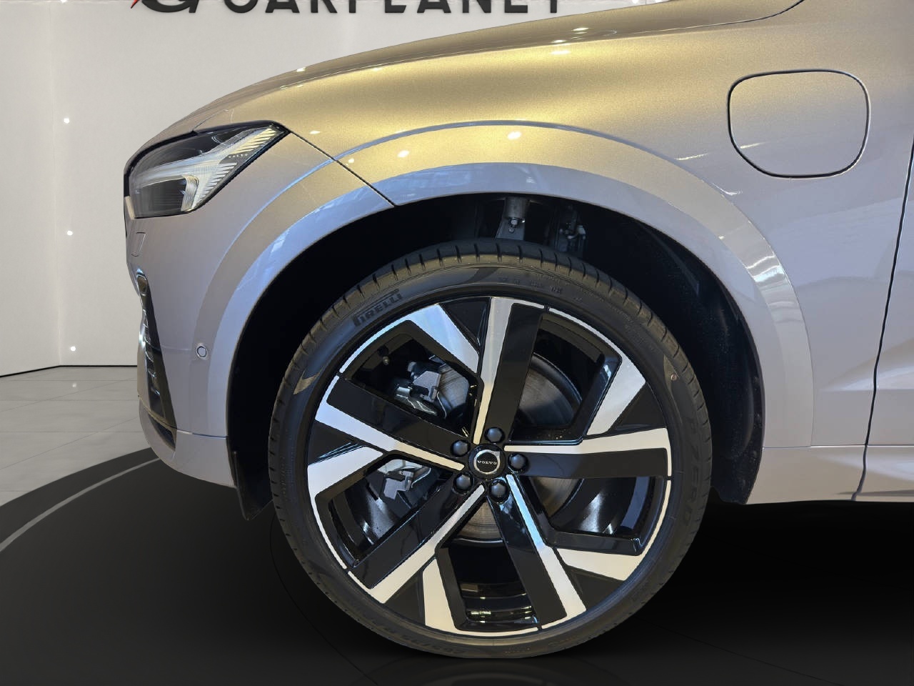 VOLVO XC60 2.0 T6 TE Ultra Dark eAWD-image-13