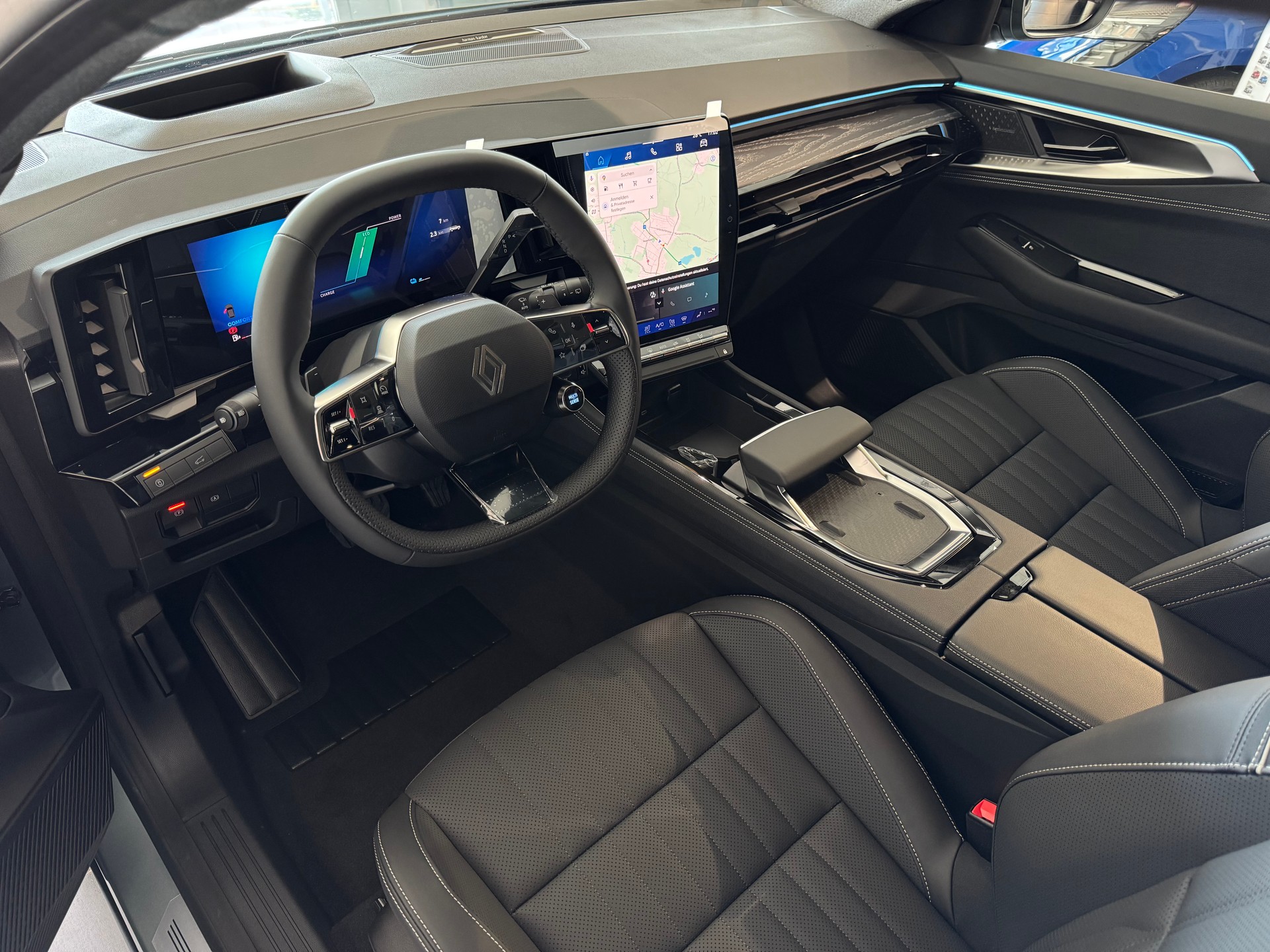 RENAULT Espace Full Hybrid E-Tech iconic full hybrid E-Tech 200 - 5 Seater-image-10