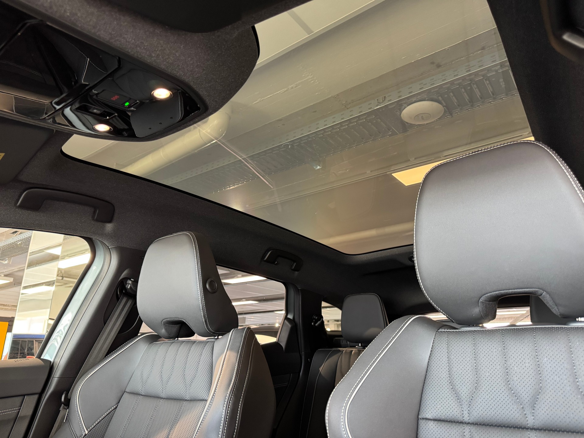 RENAULT Espace Full Hybrid E-Tech iconic full hybrid E-Tech 200 - 5 Seater-image-13