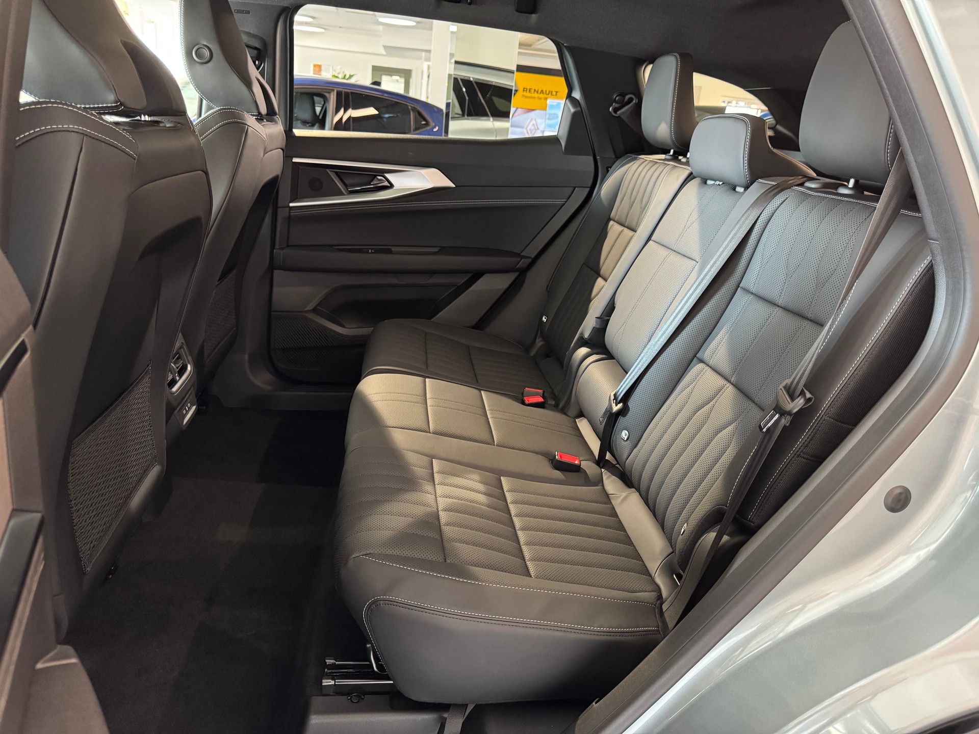 RENAULT Espace Full Hybrid E-Tech iconic full hybrid E-Tech 200 - 5 Seater-image-23