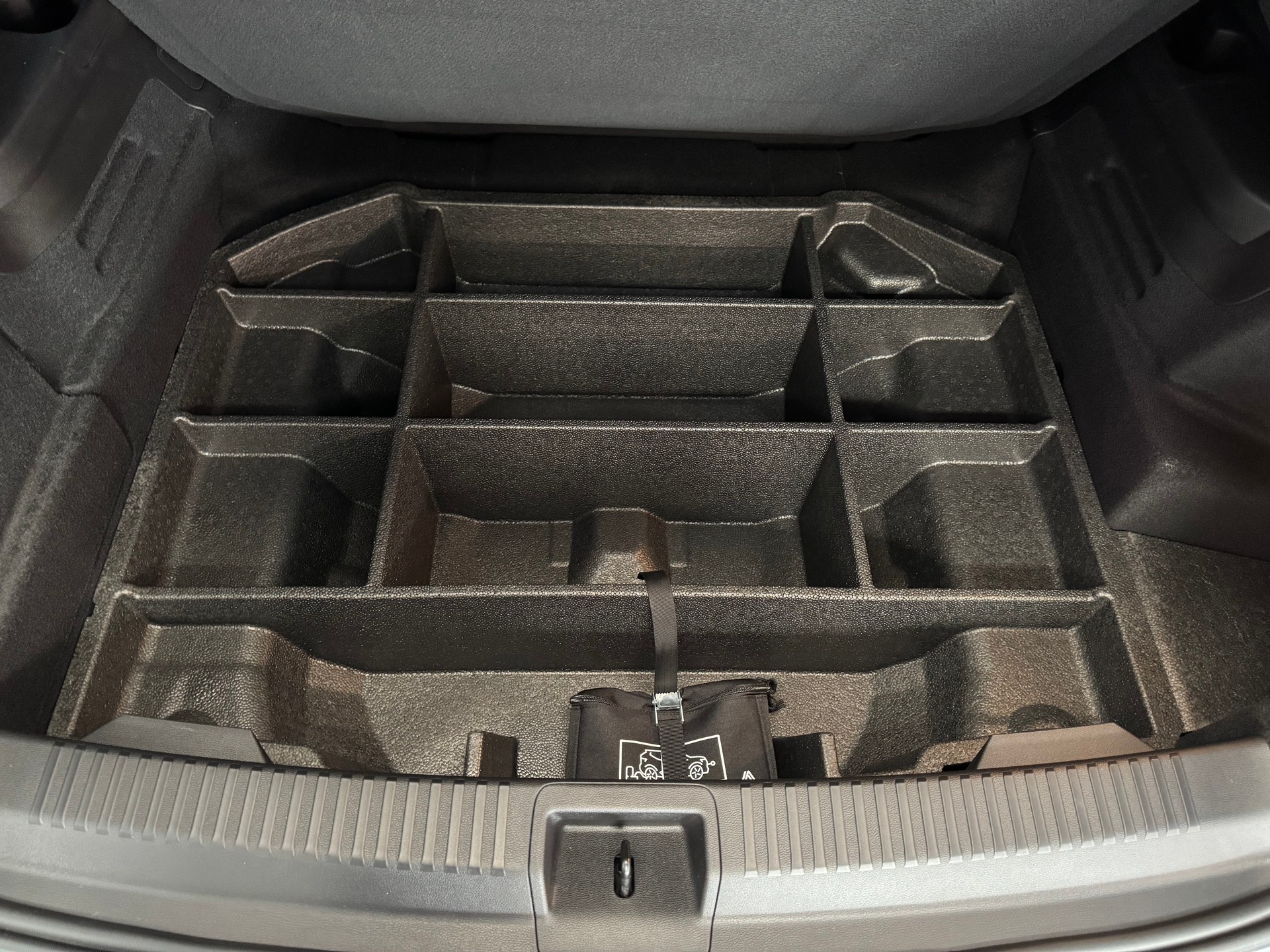 RENAULT Espace Full Hybrid E-Tech iconic full hybrid E-Tech 200 - 5 Seater-image-27
