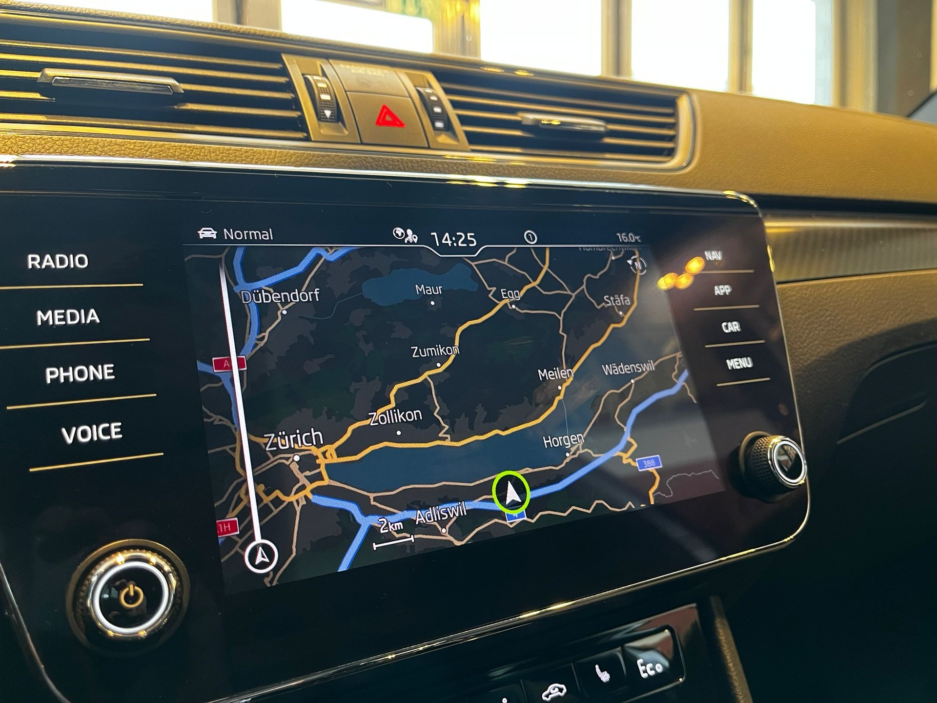 SKODA Superb 1.4 TSI Sport Line PHEV DSG-image-18