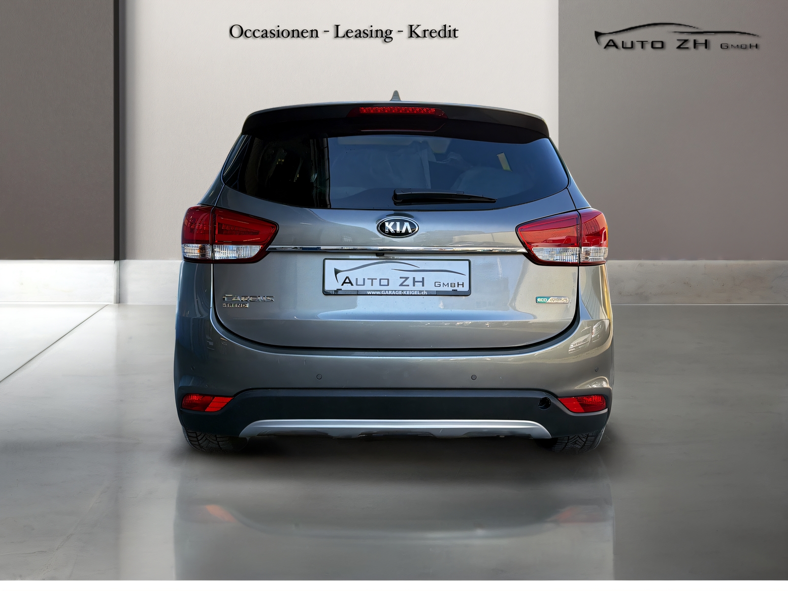 KIA Carens 1.7 CRDi Trend DCT-image-4