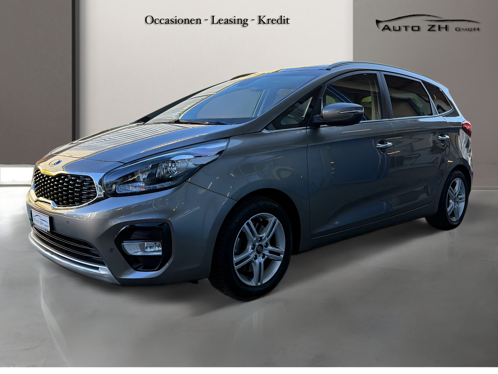 KIA Carens 1.7 CRDi Trend DCT-image-0
