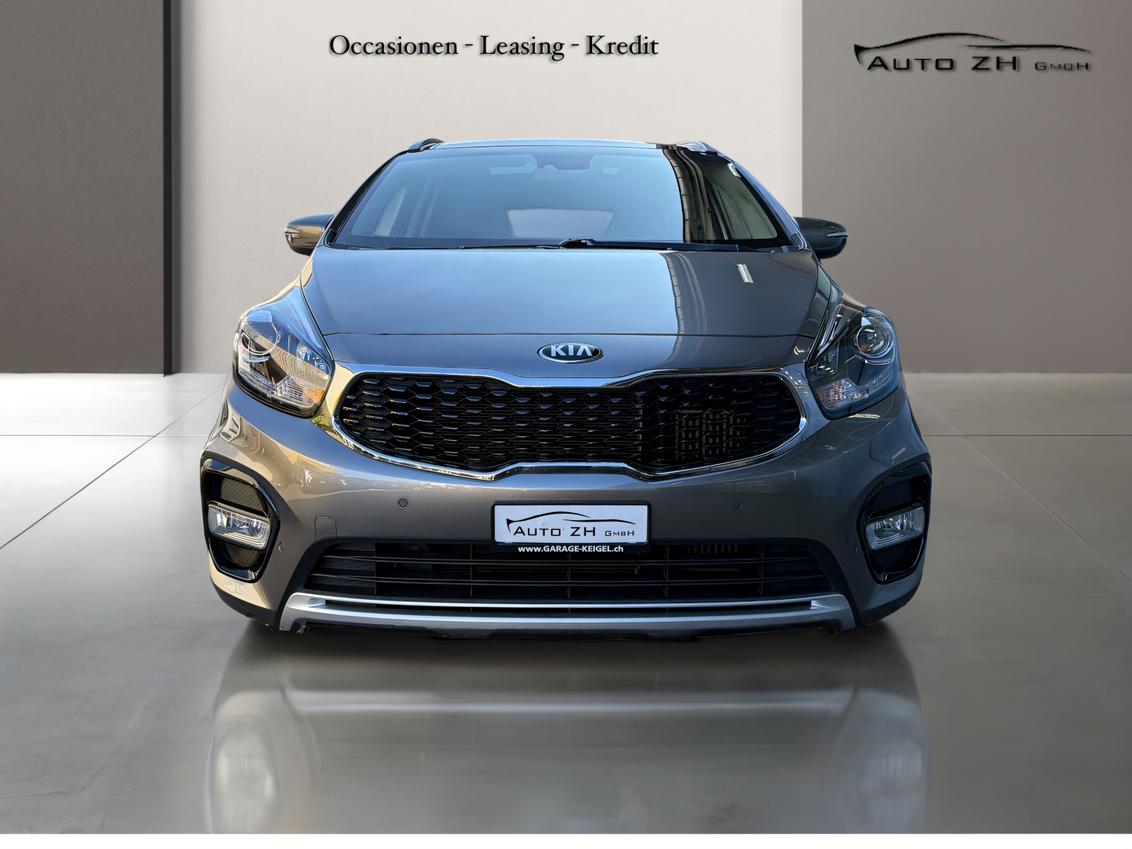 KIA Carens 1.7 CRDi Trend DCT-image-1