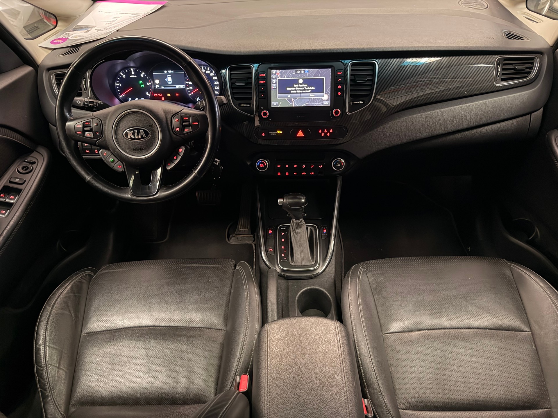 KIA Carens 1.7 CRDi Trend DCT-image-8