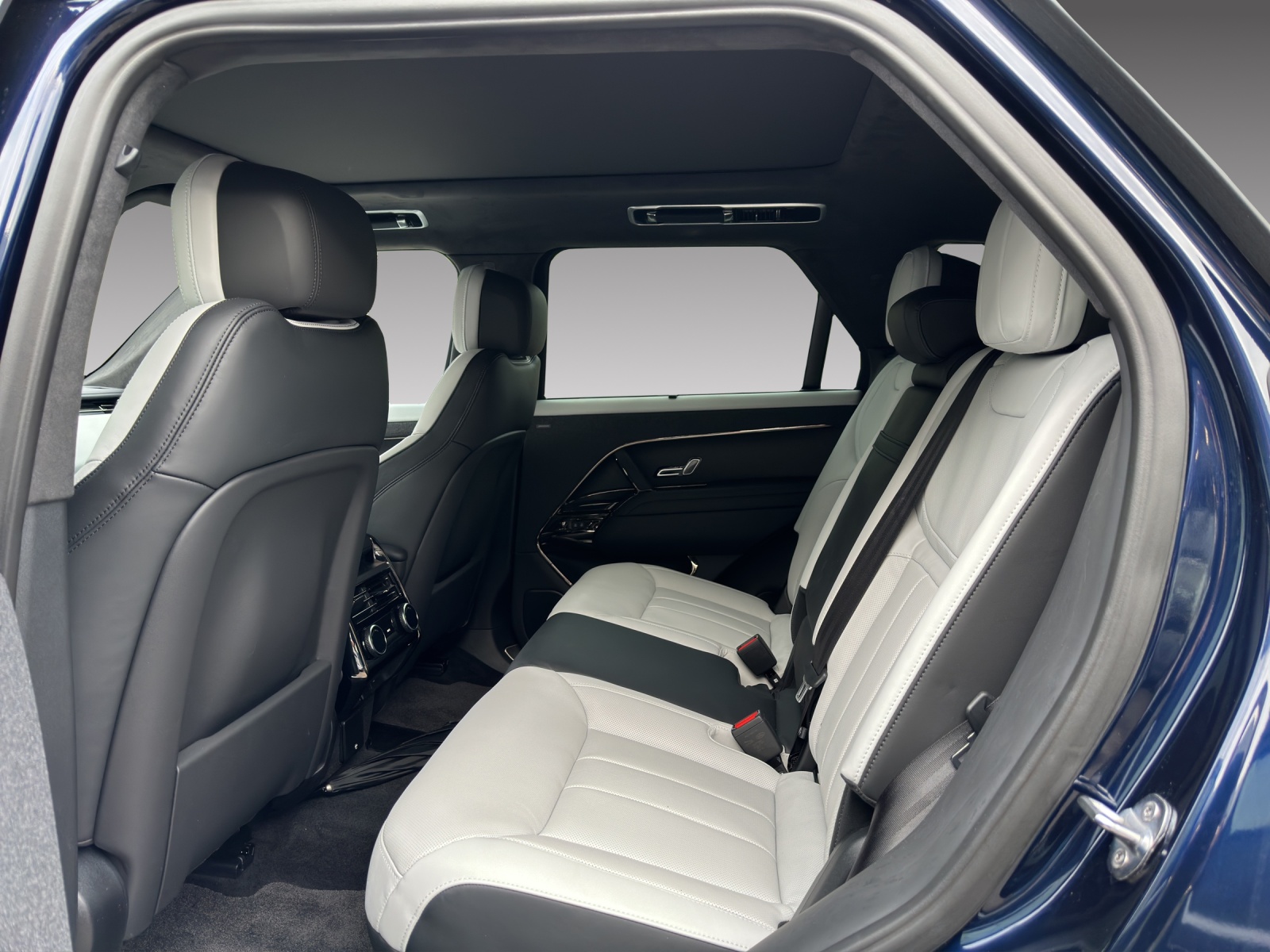 LAND ROVER Range Rover Sport P510e 3.0 Si6 PHEV Autobiography Automatic-image-7