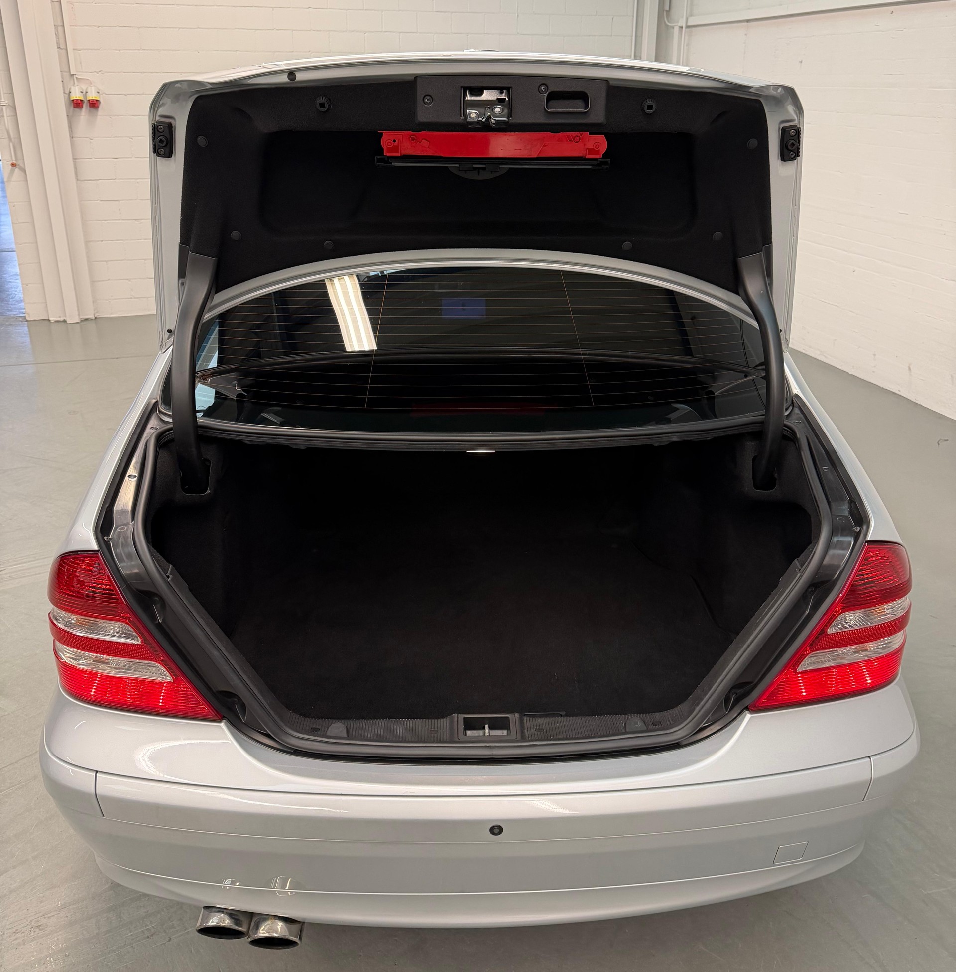 MERCEDES-BENZ C 200 CDI ( C36 AMG Heckdiffusor Umbau ) Sport Edition Limited Grey Performance Frisch ab MFK & ab Service-image-9