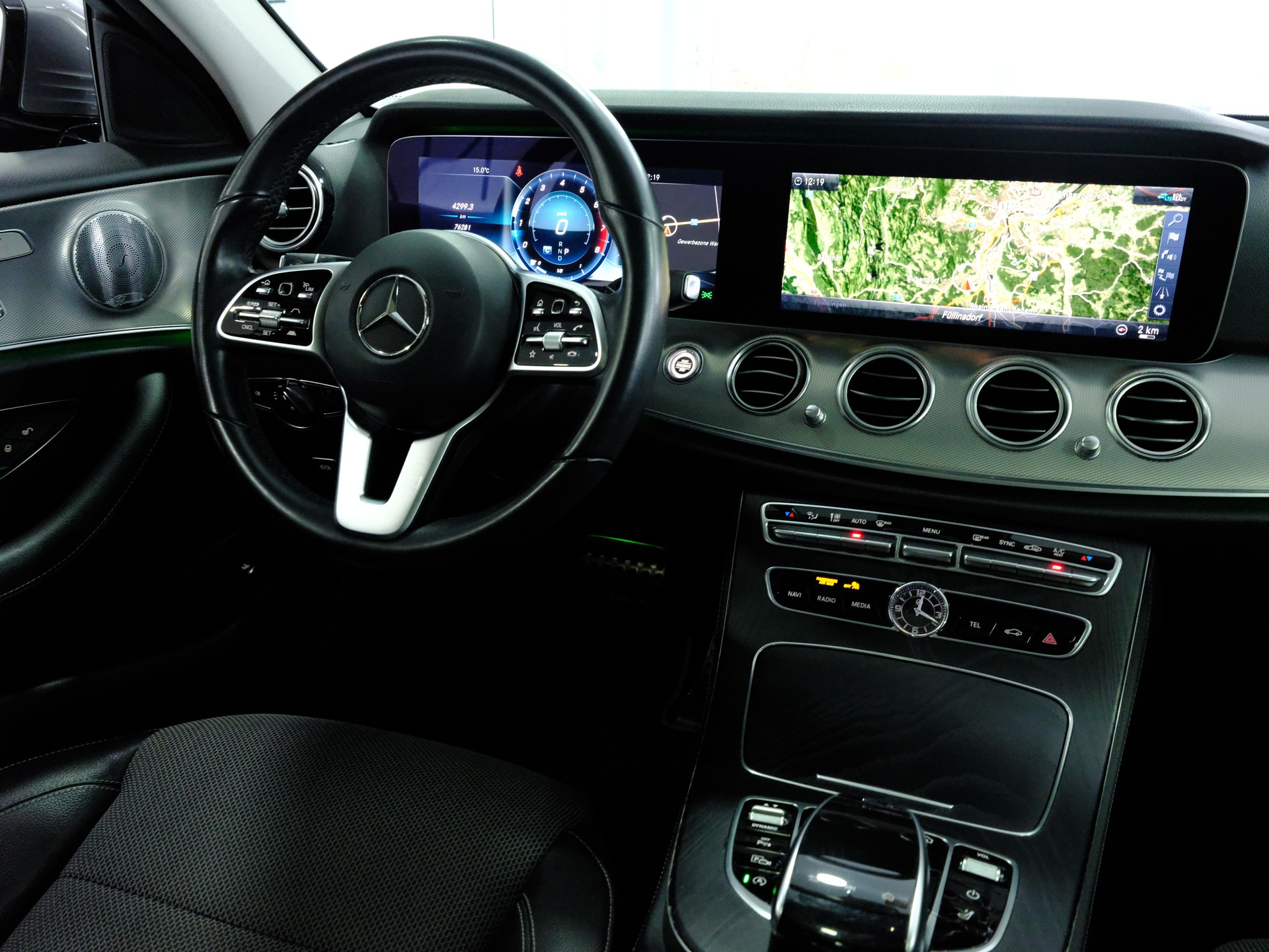 MERCEDES-BENZ E 200 Avantgarde 9G-Tronic *Premium Plus Paket* *Fahrassistenz Paket* *Keyless*-image-13