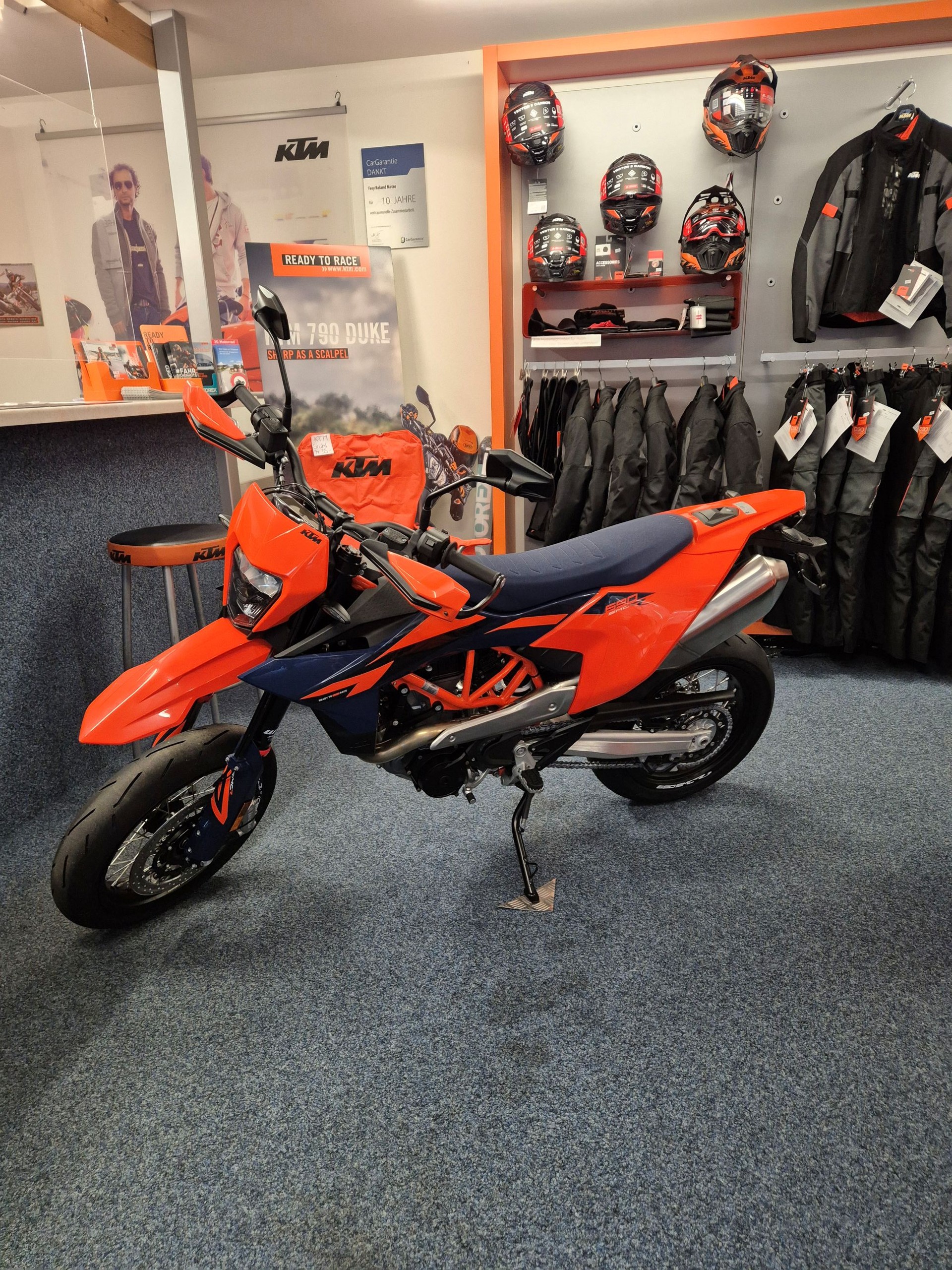 KTM 690 SMC R