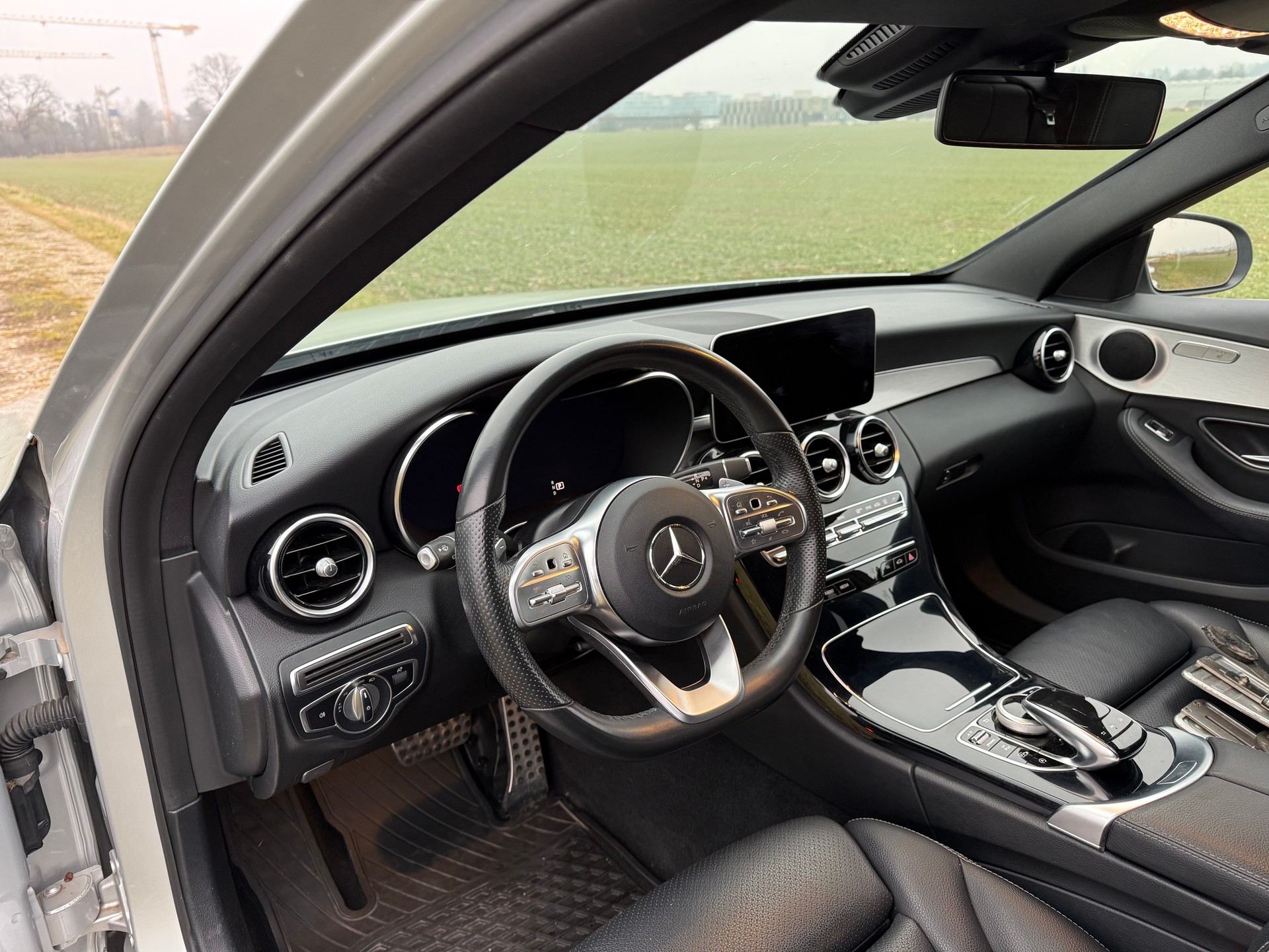 MERCEDES-BENZ C 200 Swiss Star AMG Line 4M 9G-Tronic-image-8
