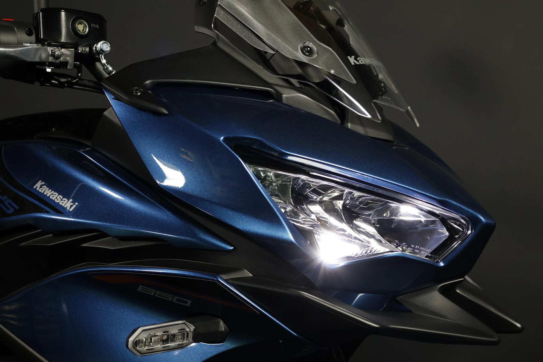 KAWASAKI Versys 650 (50/35 KW)-showroom-element-3