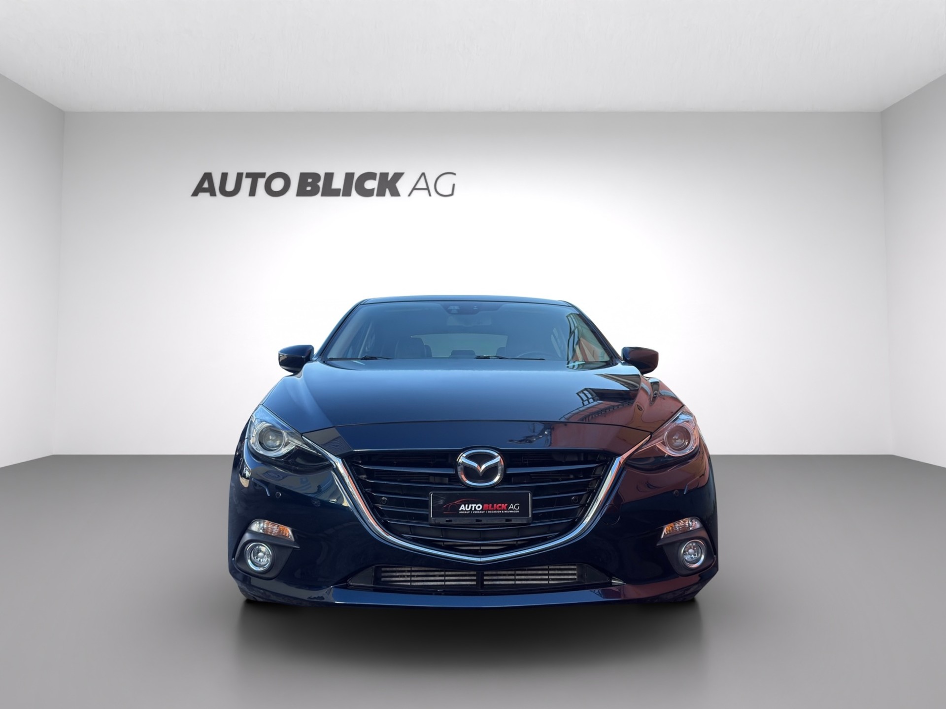 MAZDA 3 2.2 16V CD Revolution Activematic-showroom-element-2