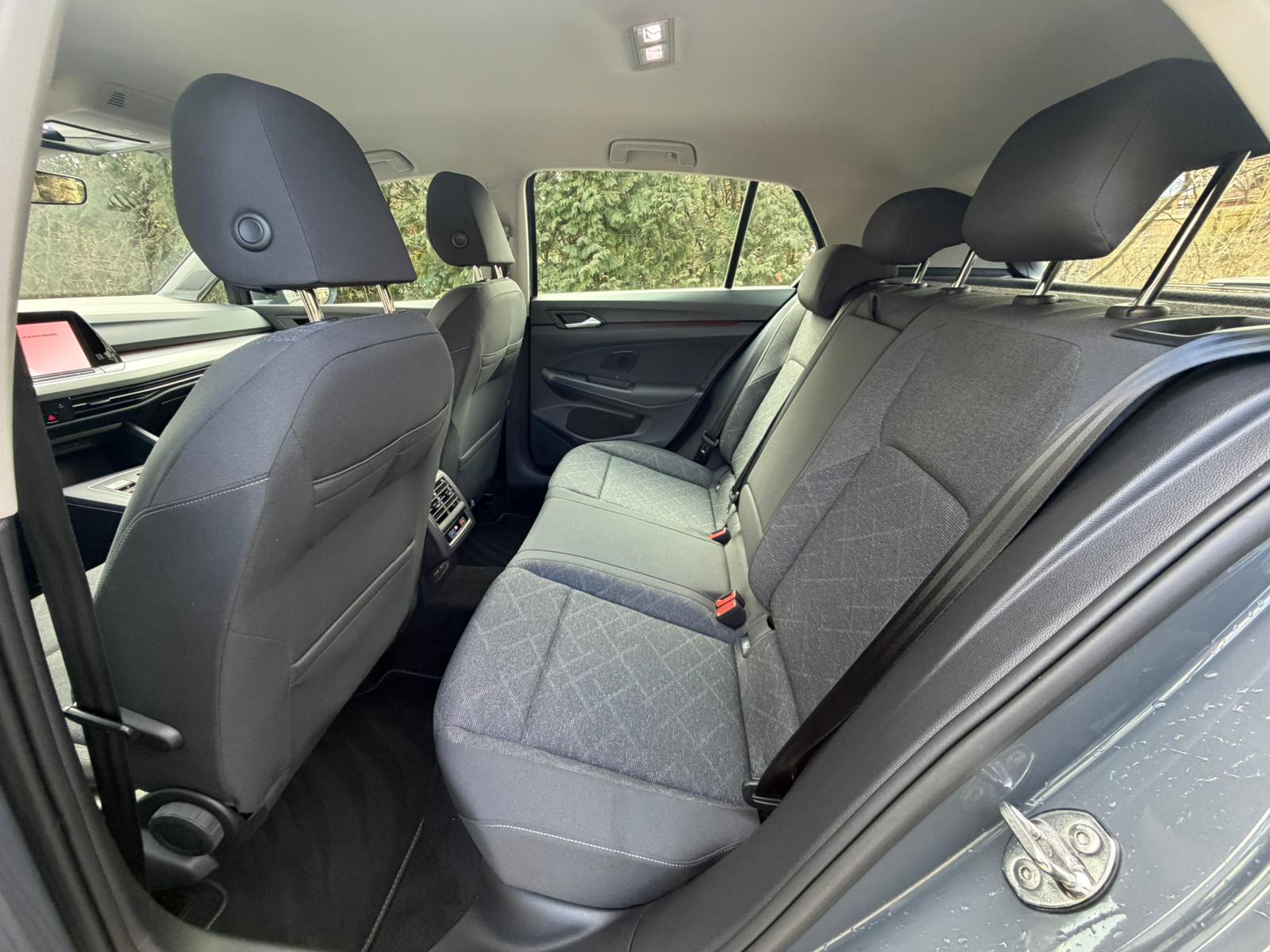 VW Golf 1.5 e TSI ACT Life DSG-image-13