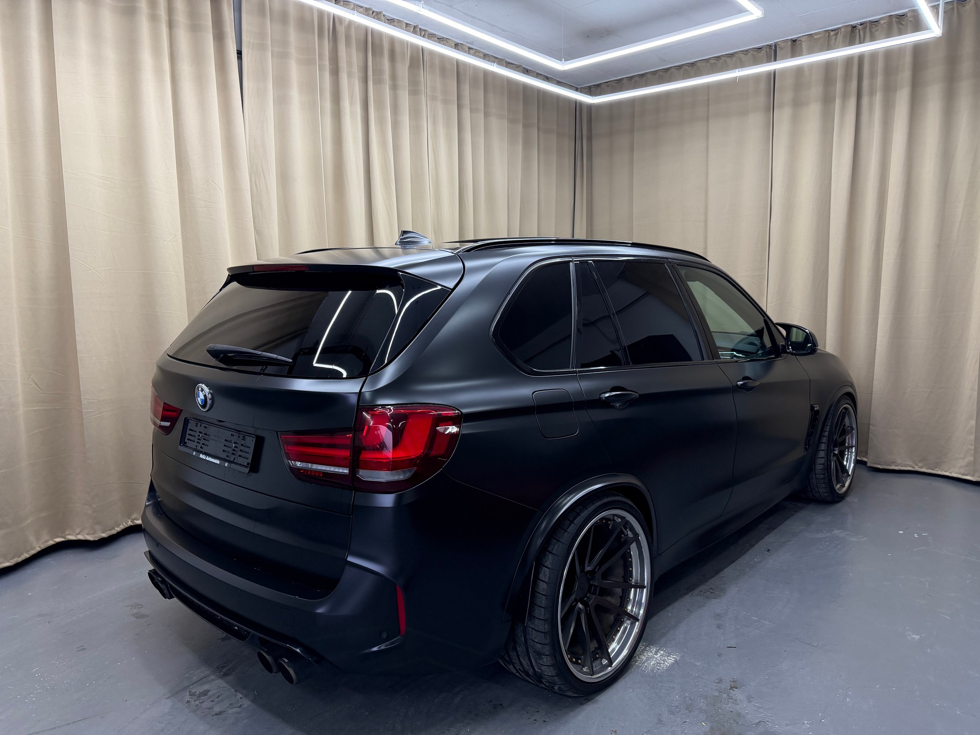 BMW X5M Steptronic-image-4