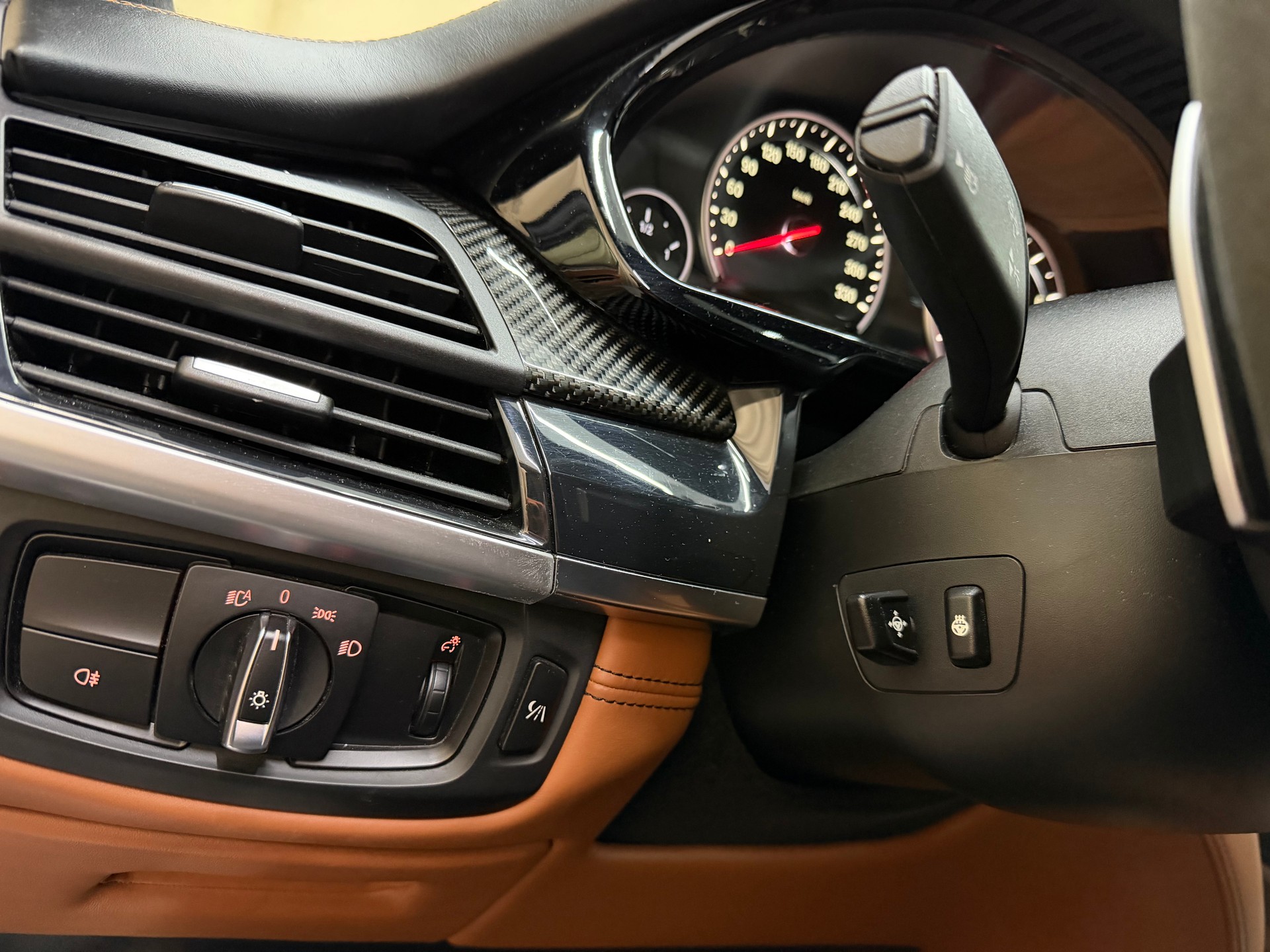 BMW X5M Steptronic-image-9