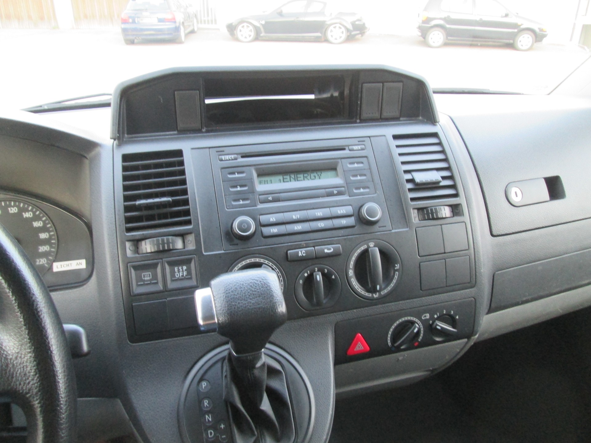 VW T5 2.5 TDI PD-image-14