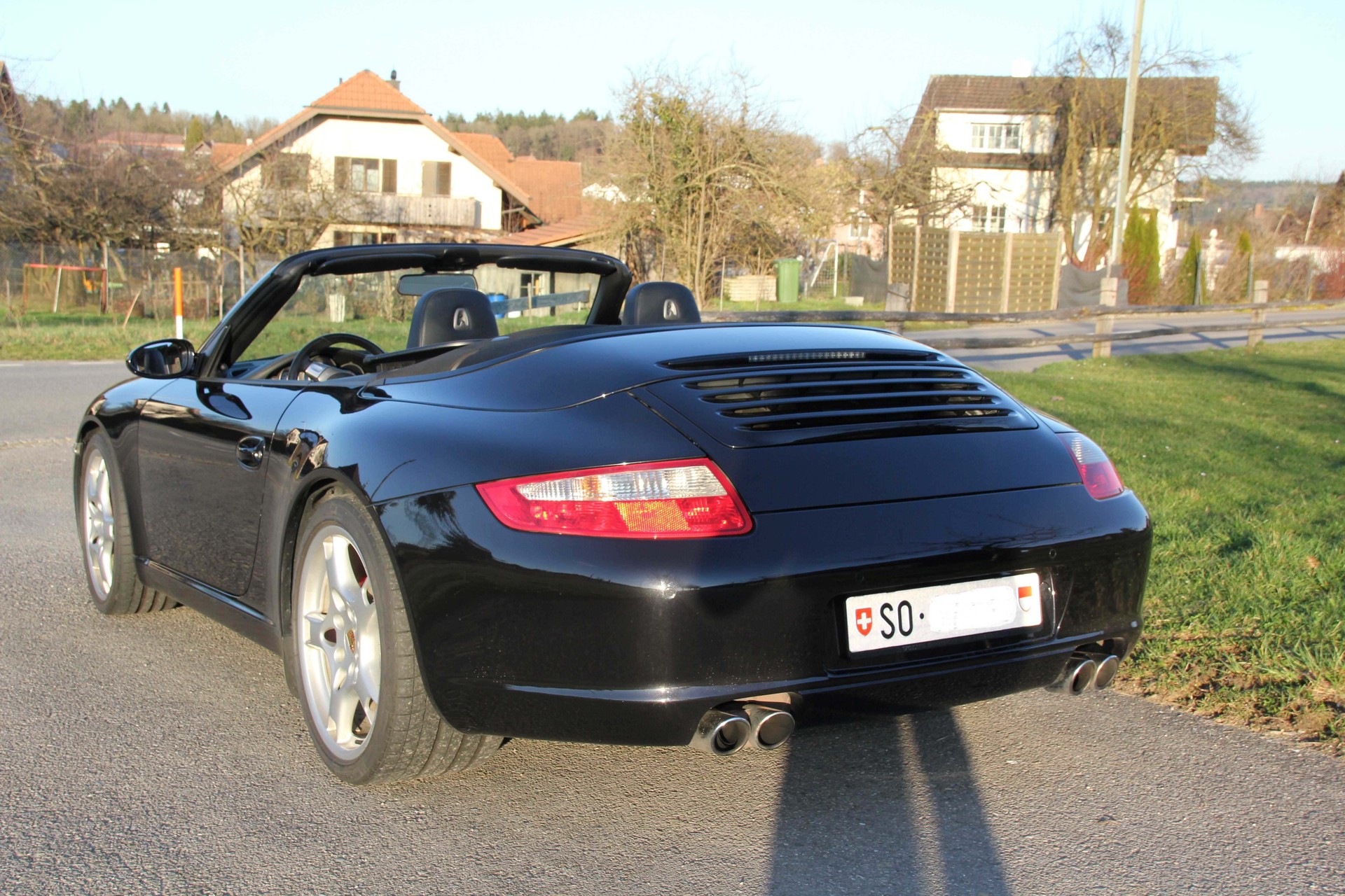PORSCHE 911 Cabrio Carrera S (PCM+ Navi/DAB/Apple Car Play)-image-1