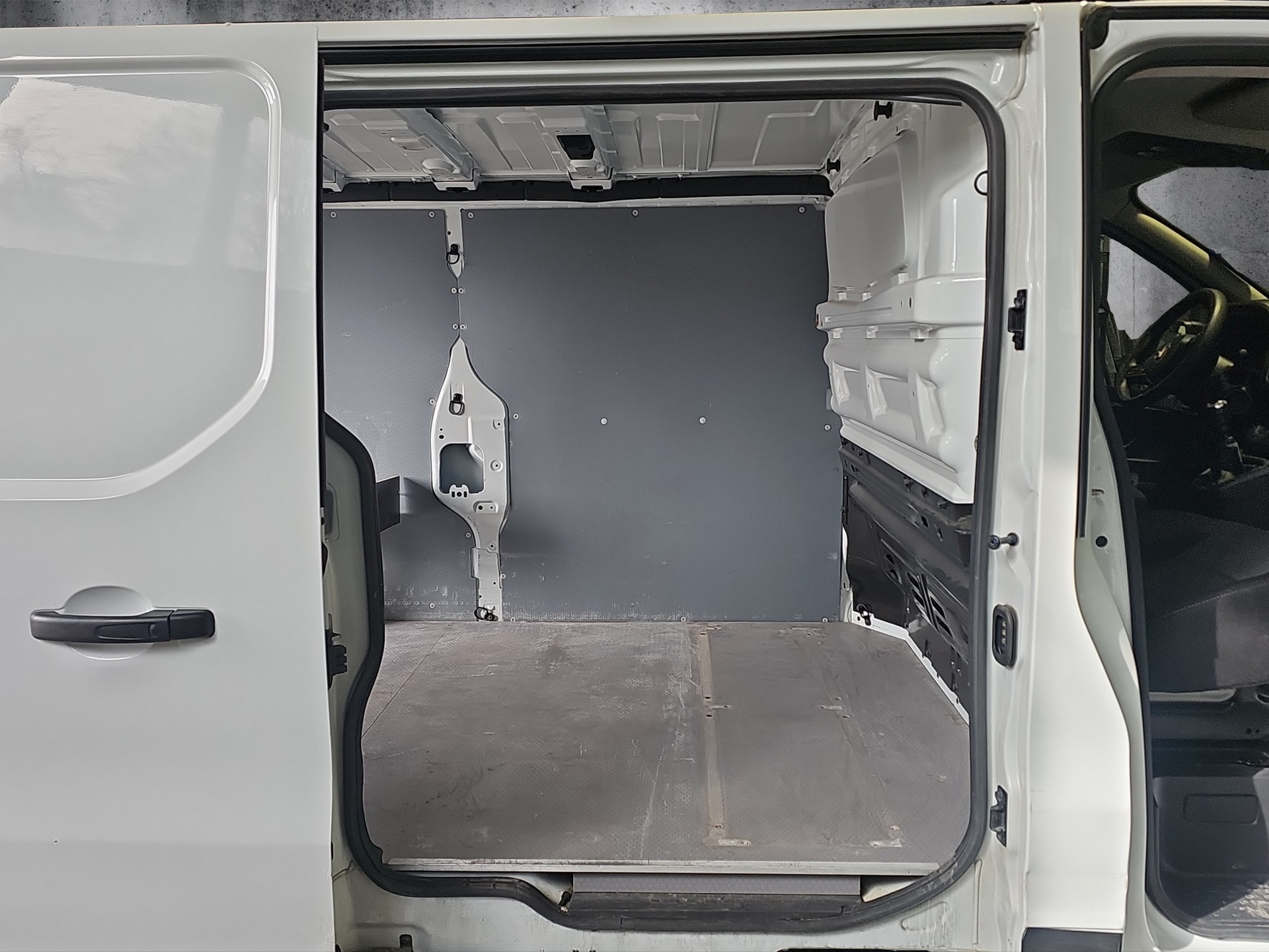 RENAULT Trafic 2.0 Blue dCi 150 Advance L2H1 EN-image-15
