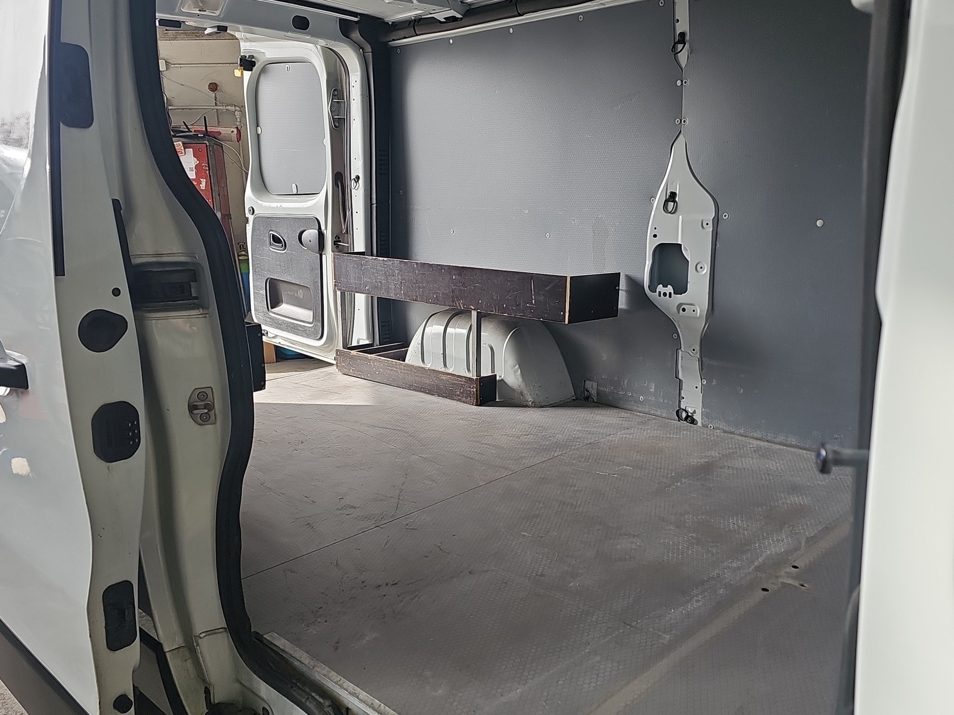 RENAULT Trafic 2.0 Blue dCi 150 Advance L2H1 EN-image-14