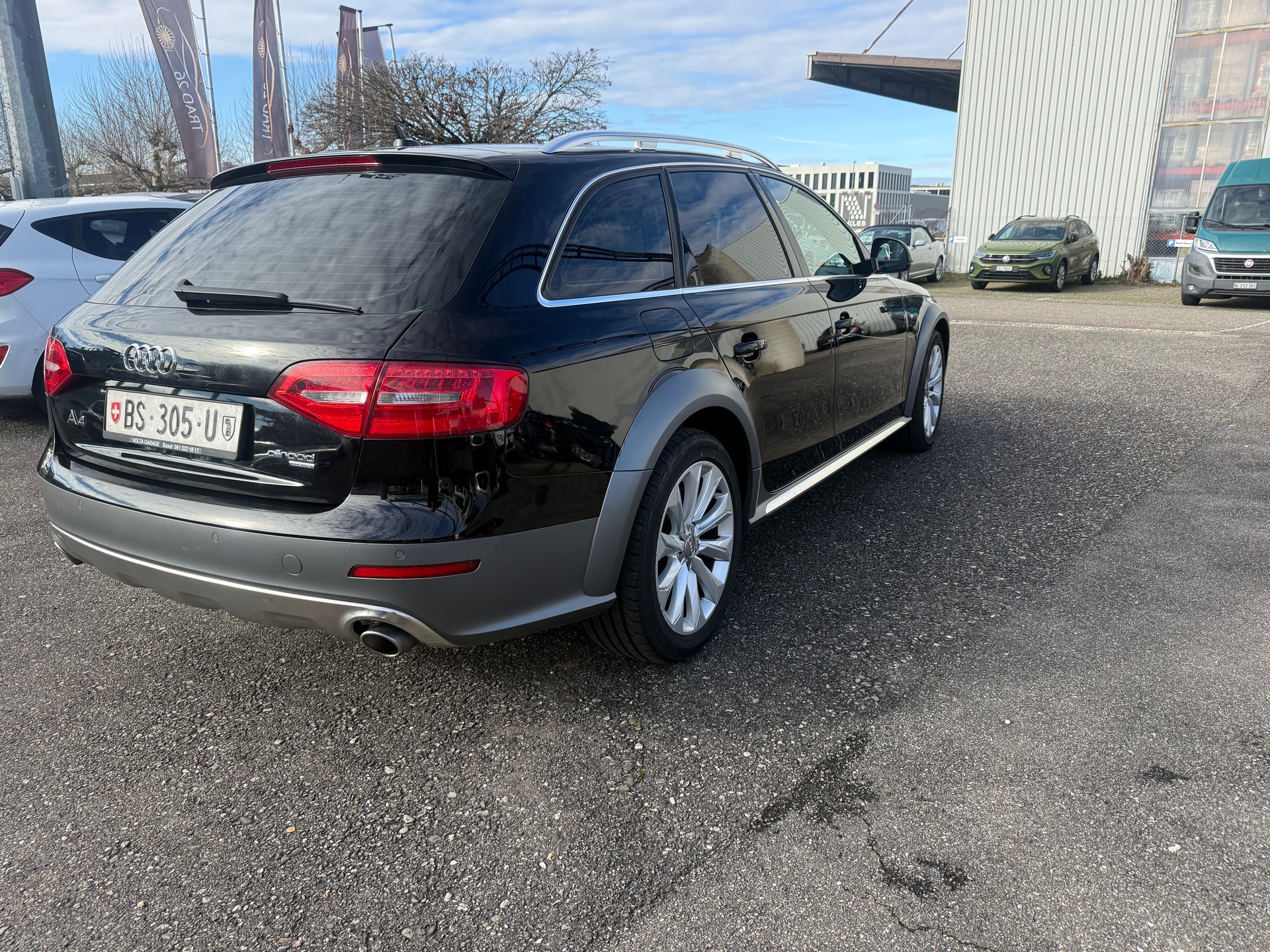 AUDI A4 allroad 3.0 TDI quattro S-tronic-image-4