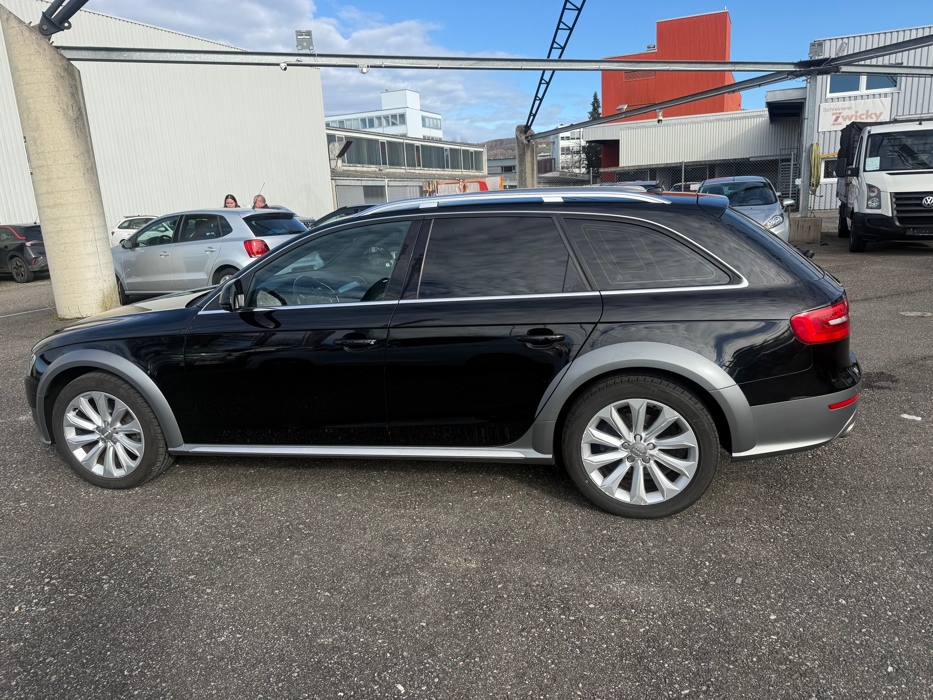 AUDI A4 allroad 3.0 TDI quattro S-tronic-image-7
