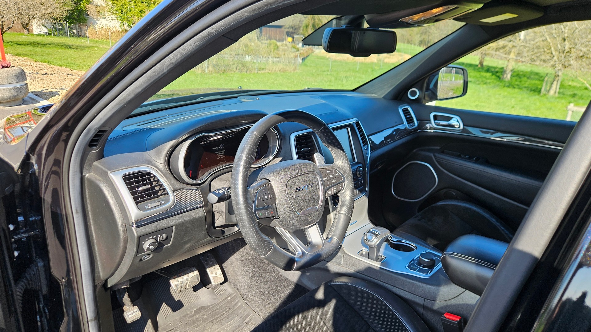 JEEP Grand Cherokee 6.4 V8 HEMI SRT8 Automatic-image-10