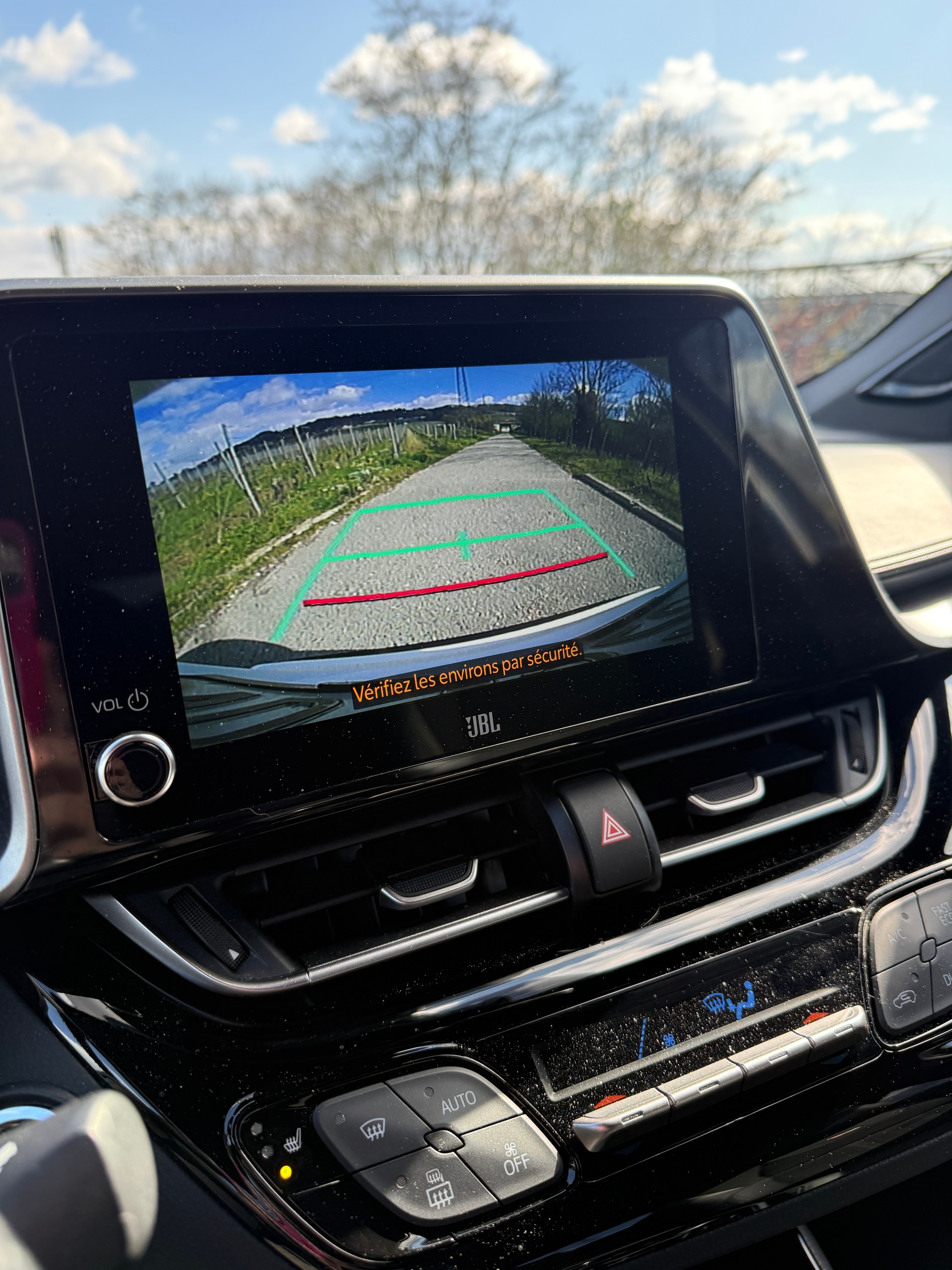 TOYOTA C-HR 2.0 HSD CVT GR Sport-image-13