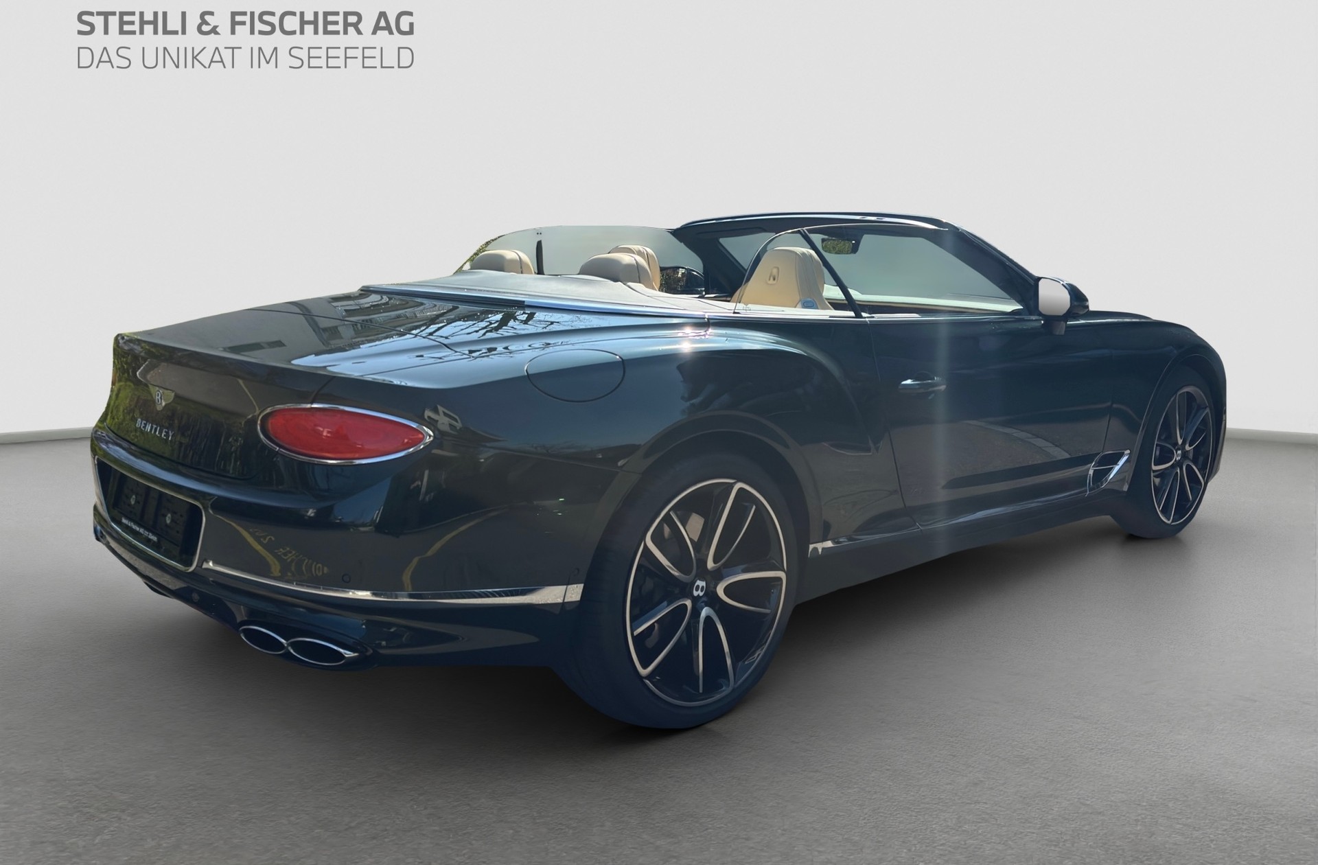 BENTLEY Continental GTC 4.0 V8 Mulliner-image-1