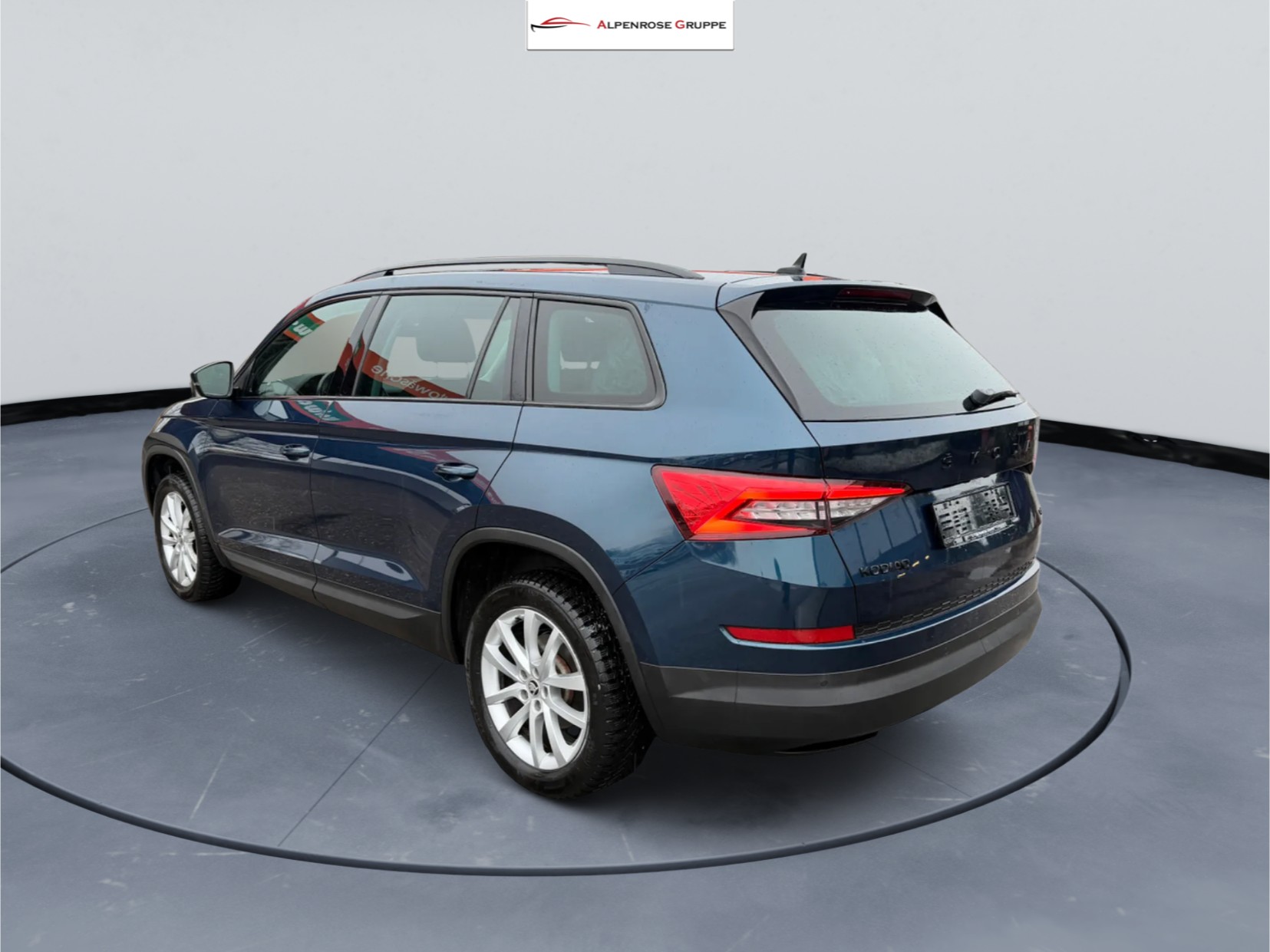 SKODA Kodiaq 2.0 TSI 4x4 Style-image-3