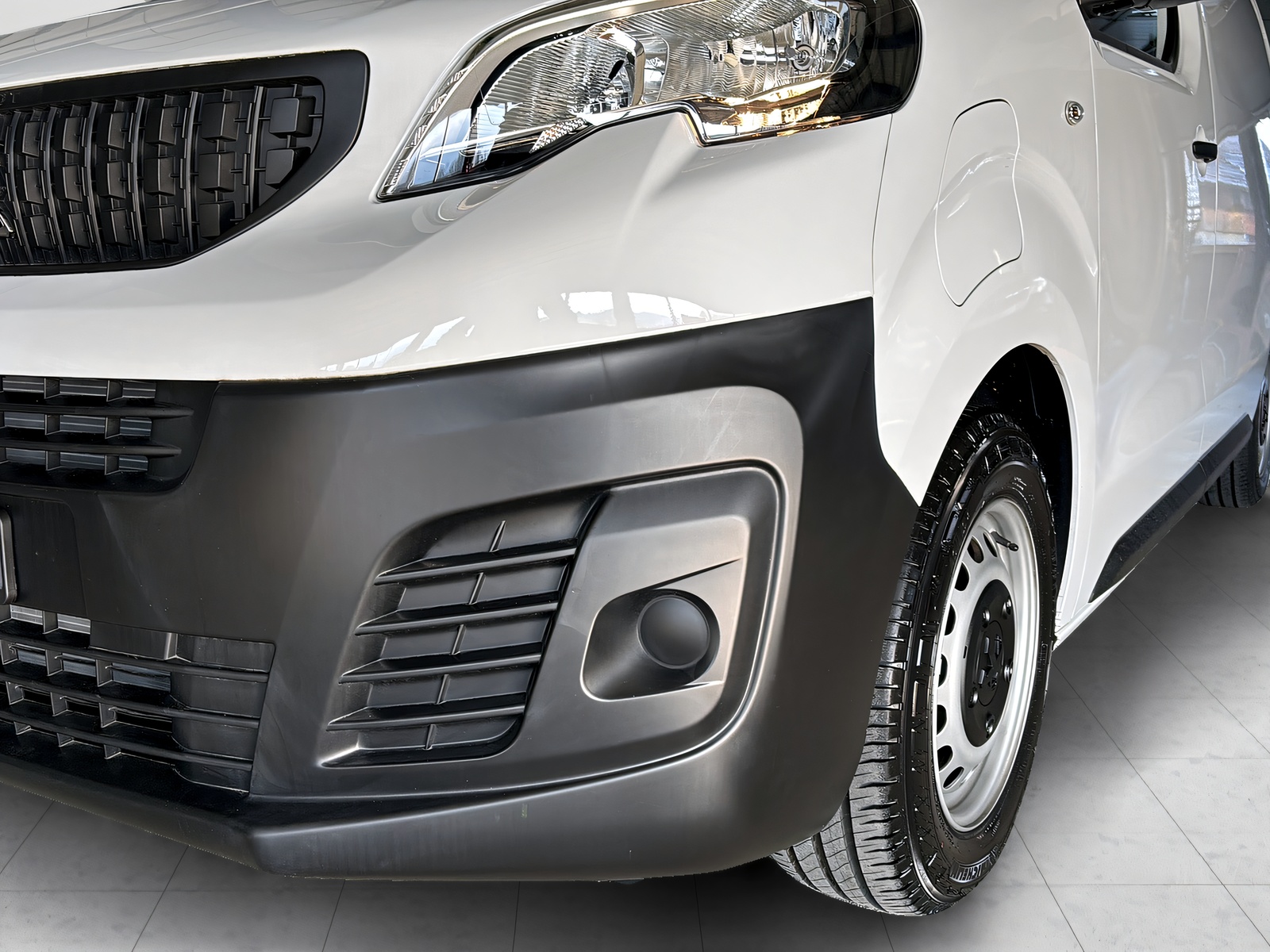 PEUGEOT e-Expert Kaw. Standard 50 kWh-image-2