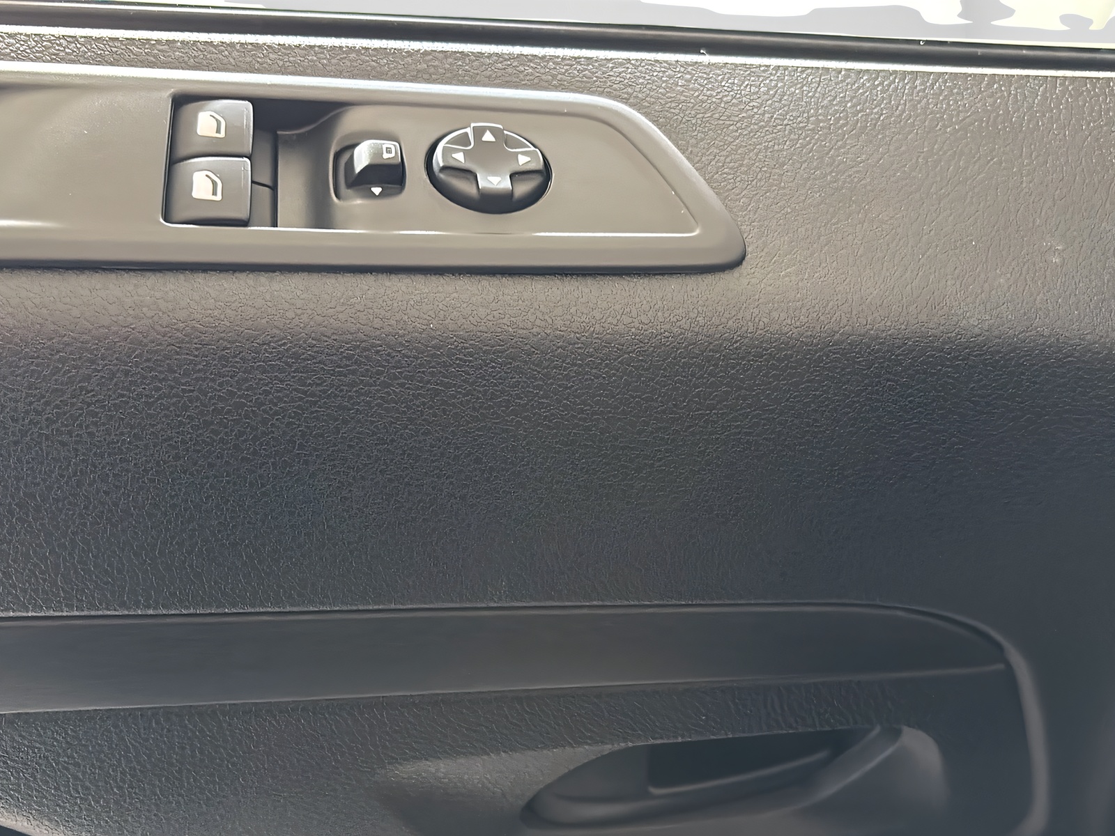 PEUGEOT e-Expert Kaw. Standard 50 kWh-image-15