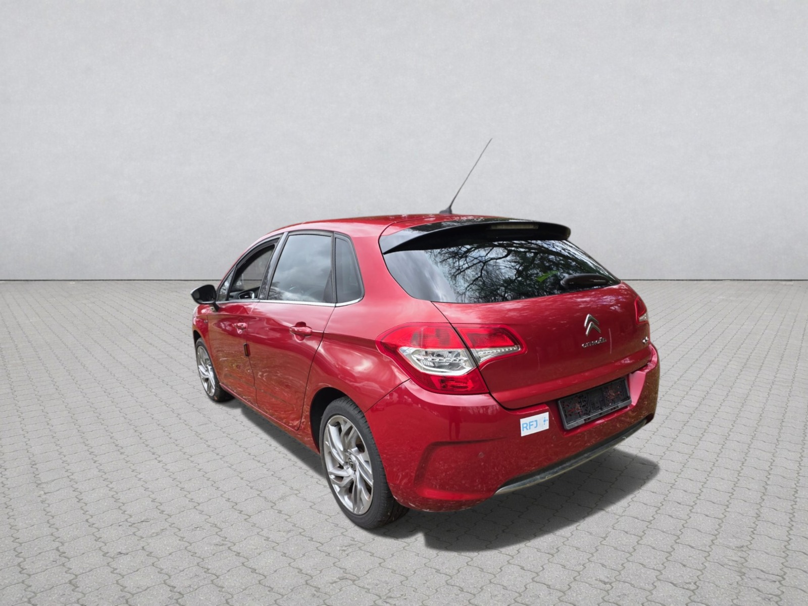 CITROEN C4 Berline 1.6 THP Exclusive EGS6-image-4