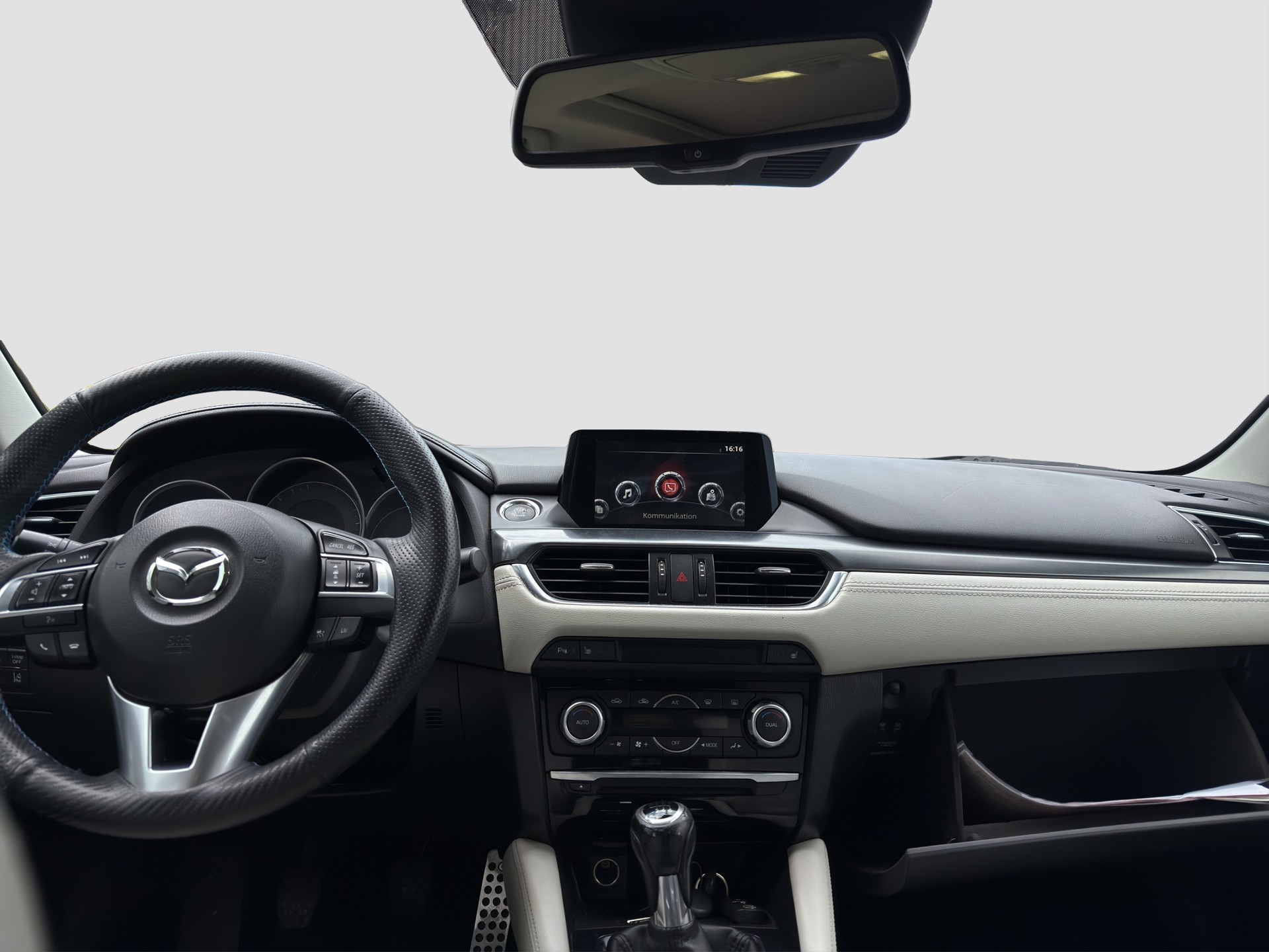 MAZDA 6 Sportwagon 2.2 D 16V HP Revolution ** Schiebedach ** Anhängerkupplung ** Voll-Leder **-image-7