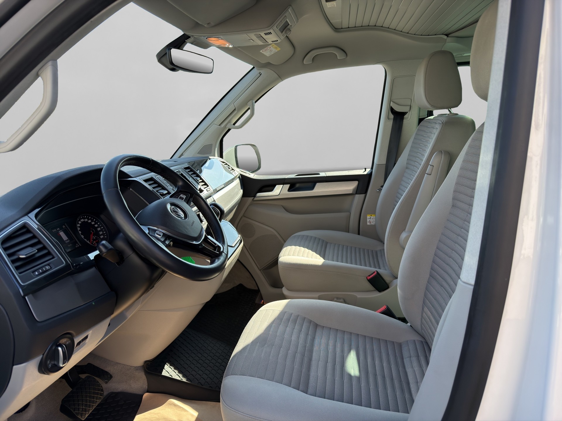 VW T6 California 2.0 TDI Ocean DSG-image-8