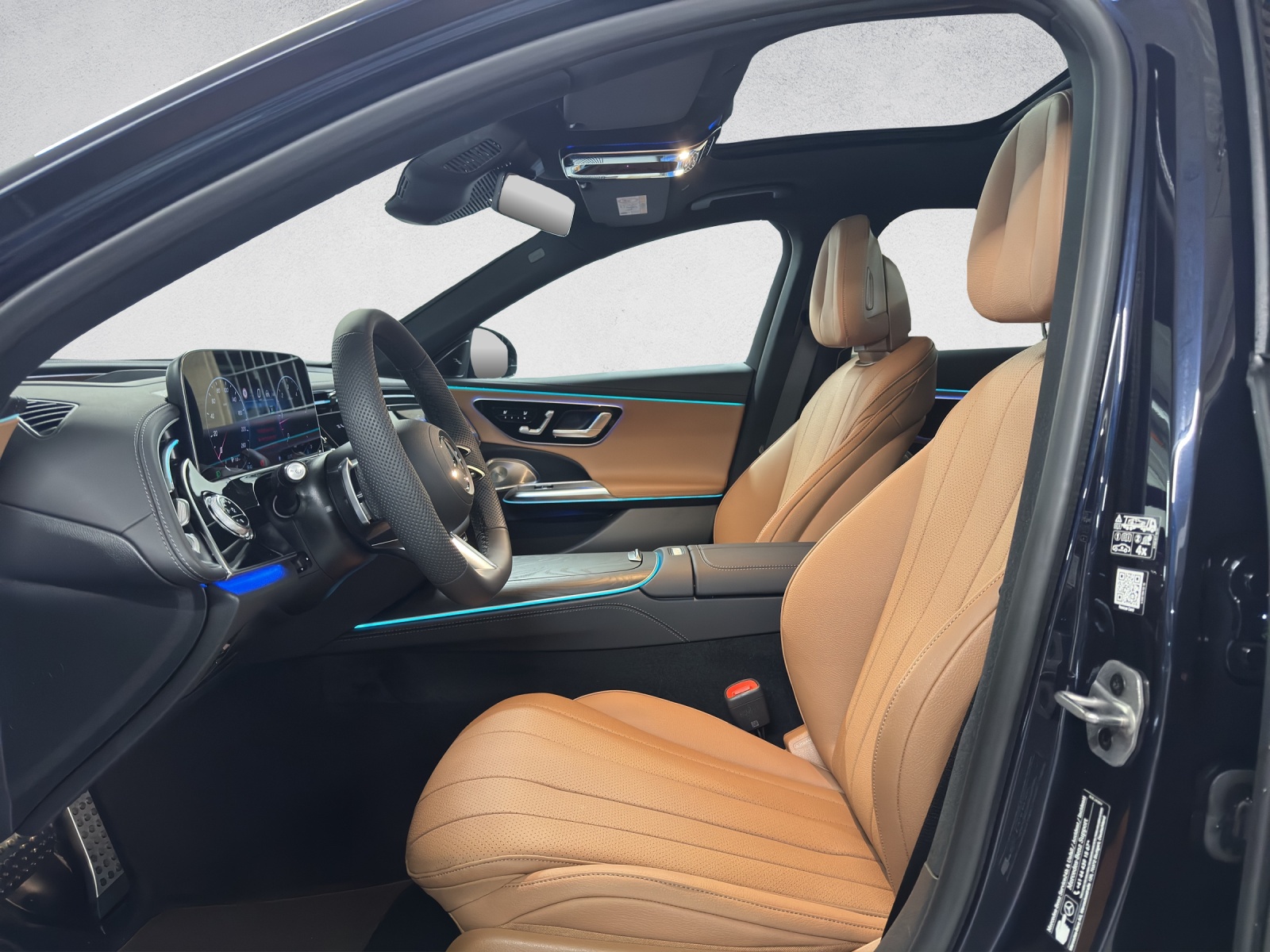 MERCEDES-BENZ E 220 d AMG Line 4Matic-image-10