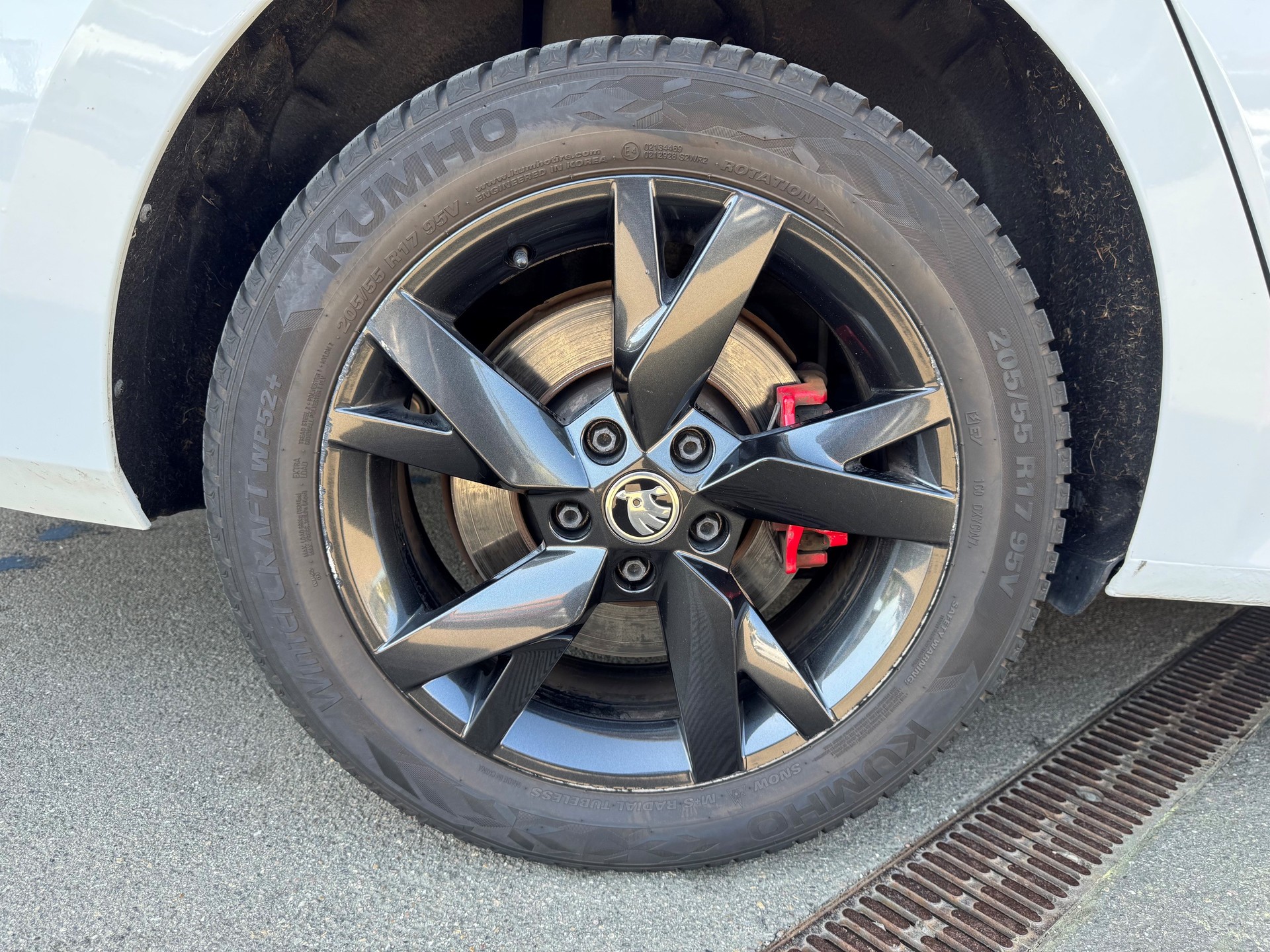 SKODA Octavia Combi 1.4 TSI PHEV DSG RS-image-6