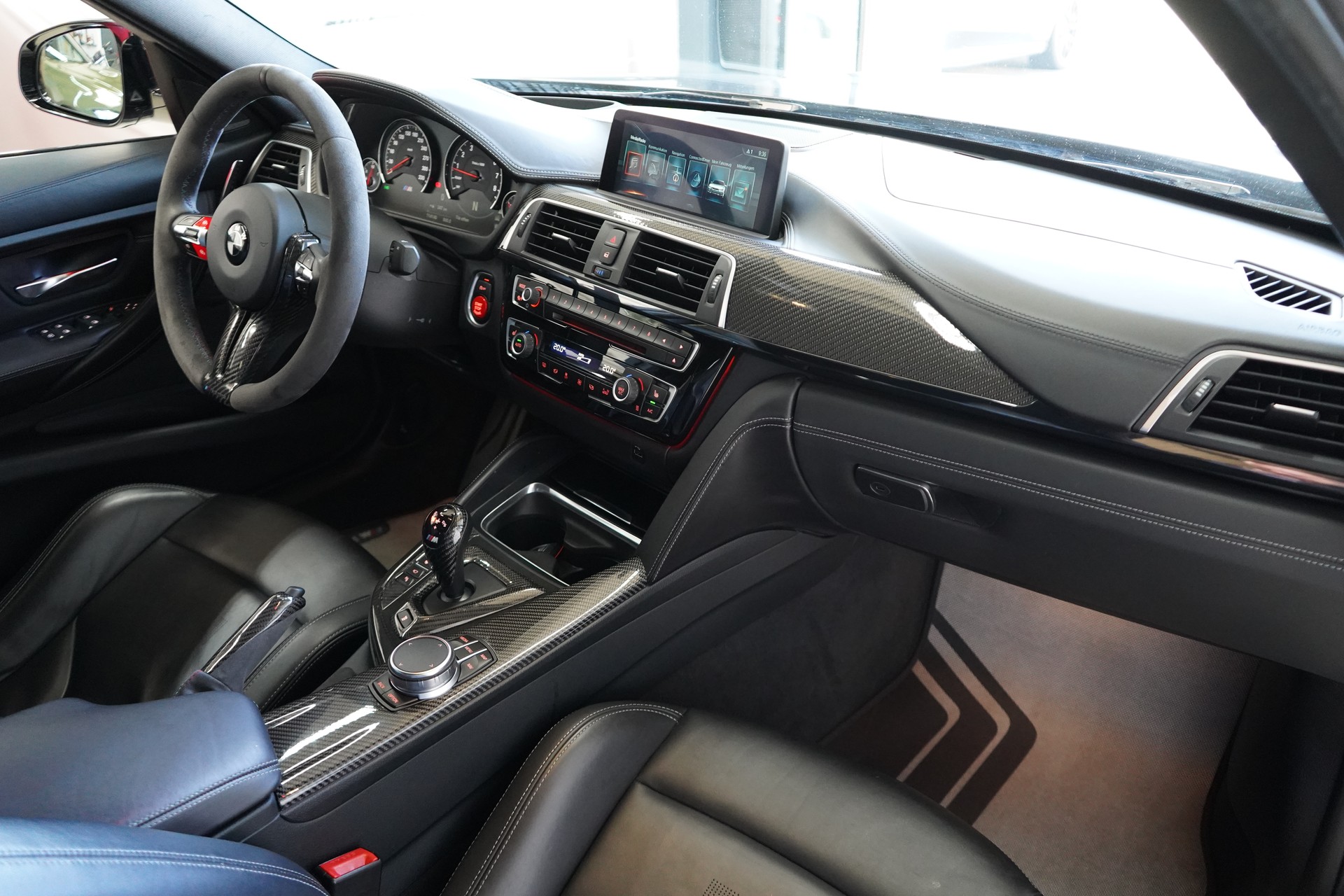 BMW M3 Competition Drivelogic / Grigio Telesto Perl **-image-24