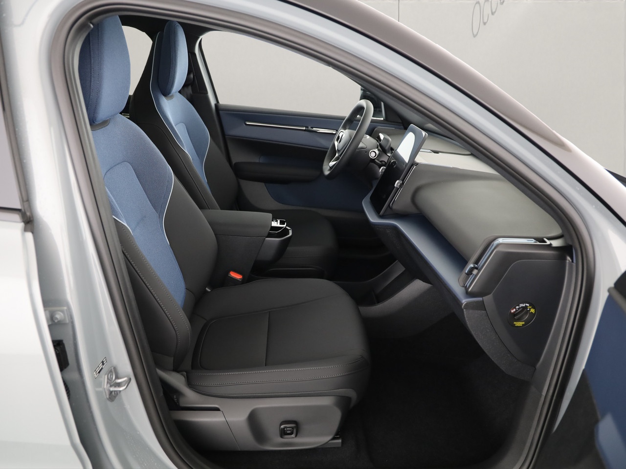 VOLVO EX30 CC E60 Twin Performance AWD-image-6