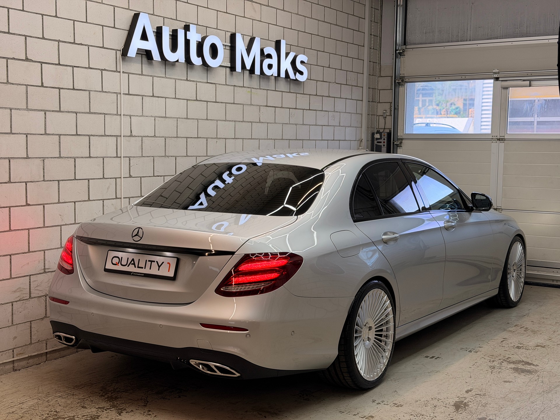 MERCEDES-BENZ E 300 d 9G-Tronic