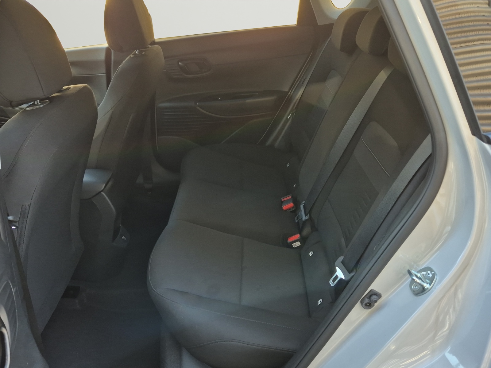 HYUNDAI Bayon 1.0 T-GDi Amplia DCT-image-11