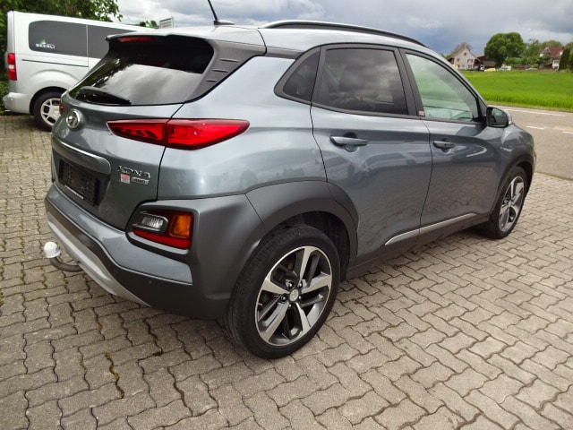 HYUNDAI Kona 1.6 T-GDi Launch Plus 4WD DCT-image-4