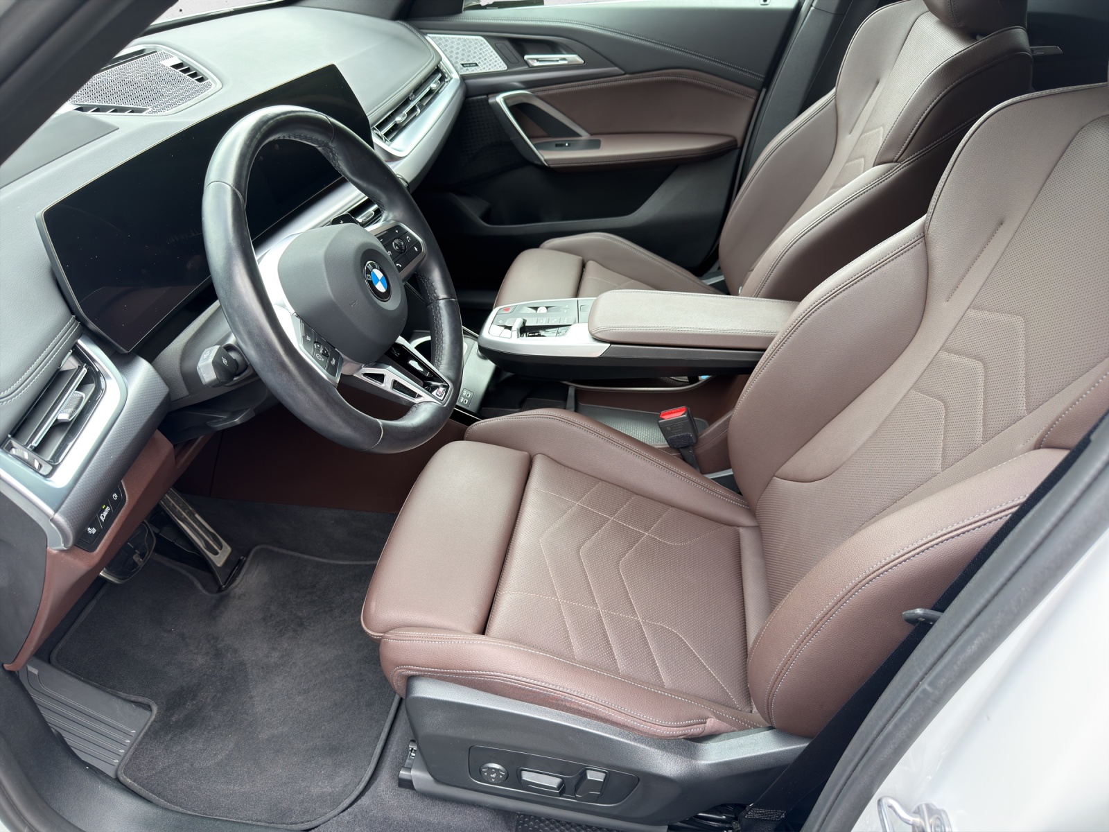 BMW X1 sDrive 18d M Sport-image-9